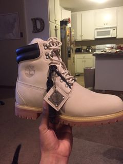 Ronnie fieg 4 below on sale timbs