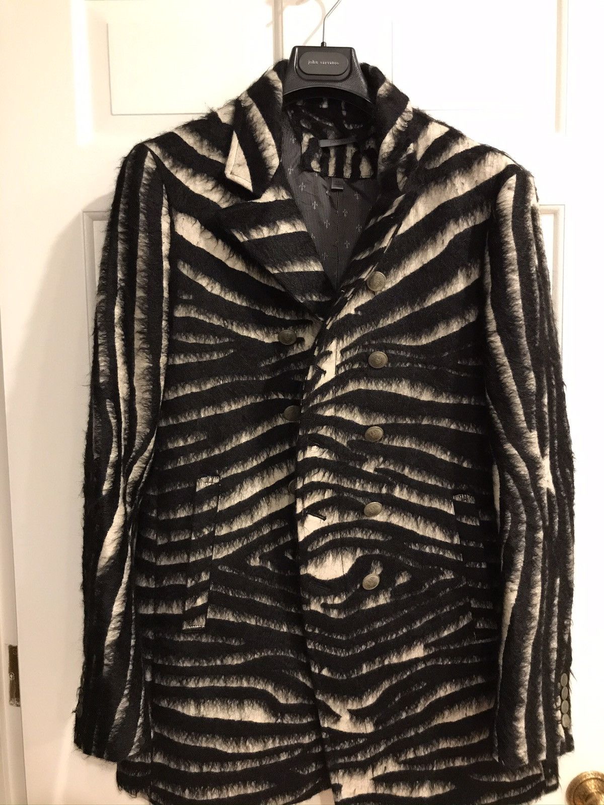 John Varvatos Wool & Mohair Zebra coat size 38 Size US M / EU 48-50 / 2 - 12 Thumbnail