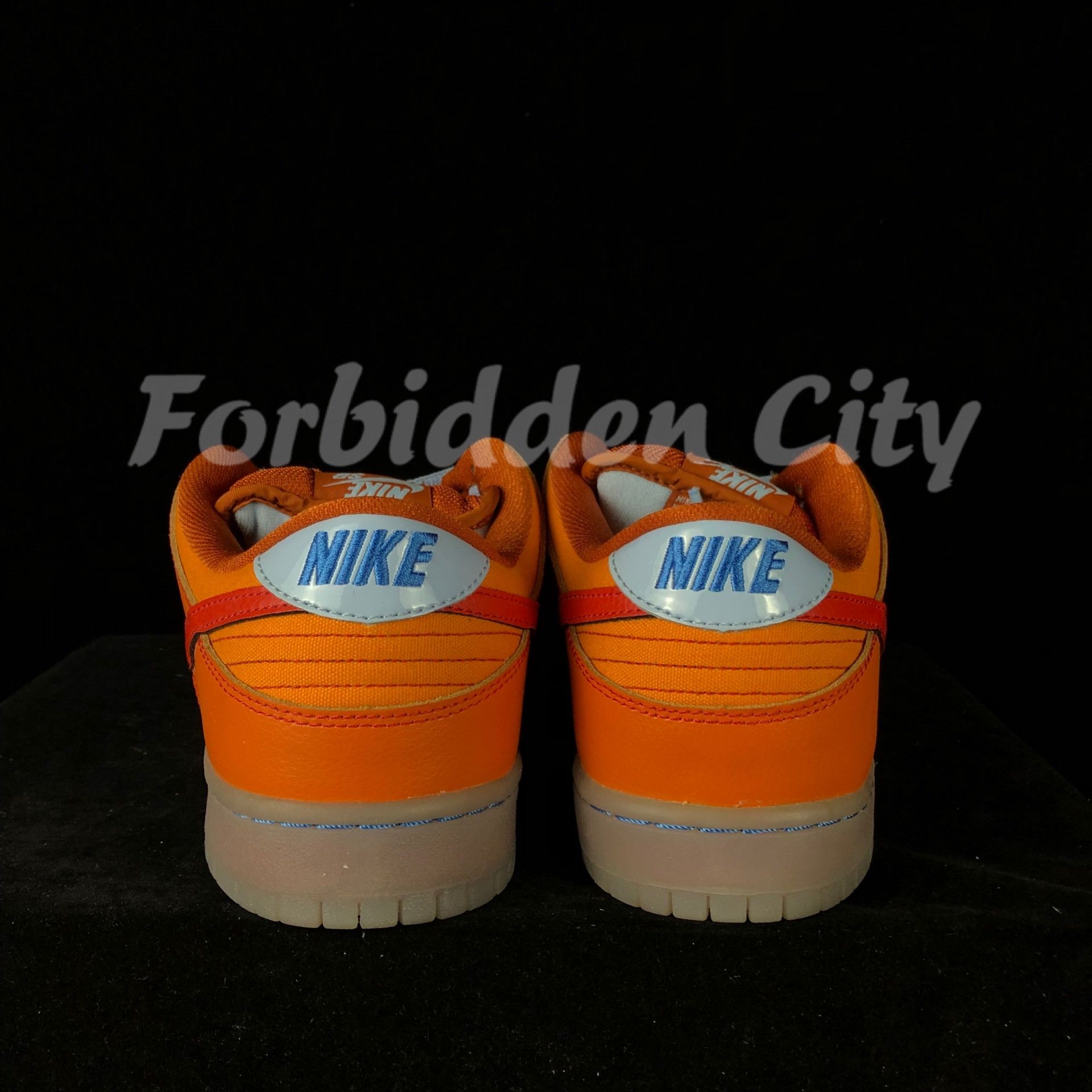 Nike Dunk SB Low Fire & Ice Gamma Orange 304292-868