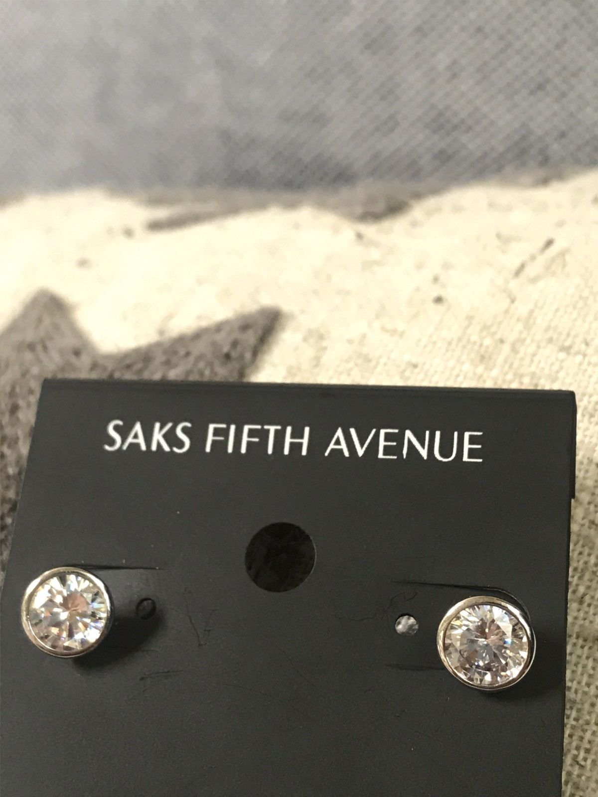 Saks Fifth Avenue *Brand New* Sold Out SAKS FIFTH AVENUE Earrings Rhodium Size ONE SIZE - 1 Preview