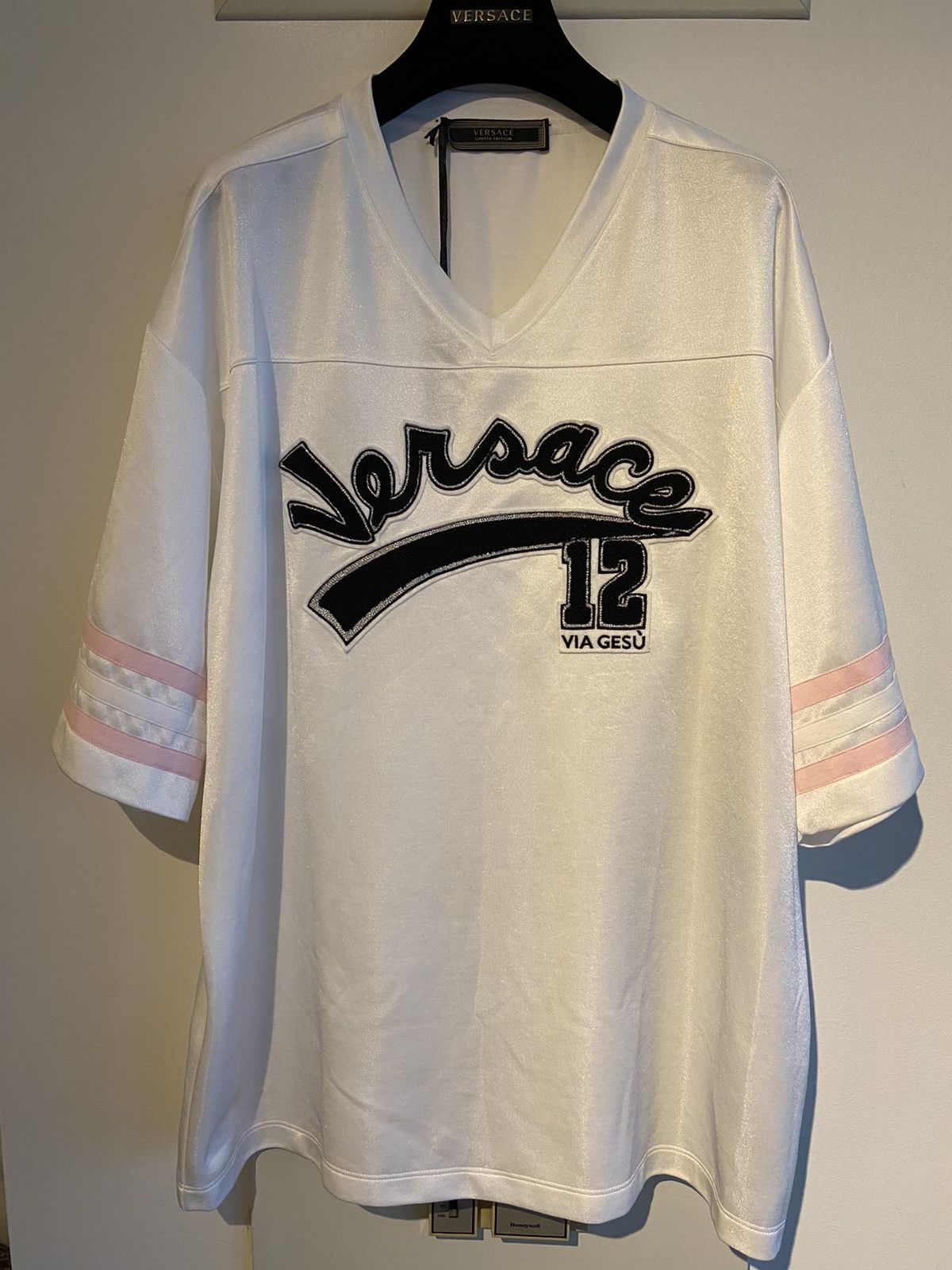 Versace Limited Edition Via Gesu Runway Jersey T-shirt $1,050 New Size US L / EU 52-54 / 3 - 8 Thumbnail
