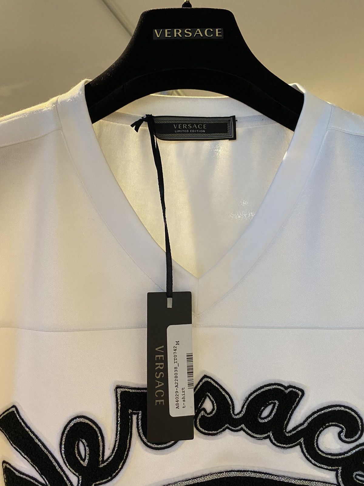 Versace Limited Edition Via Gesu Runway Jersey T-shirt $1,050 New Size US L / EU 52-54 / 3 - 3 Thumbnail