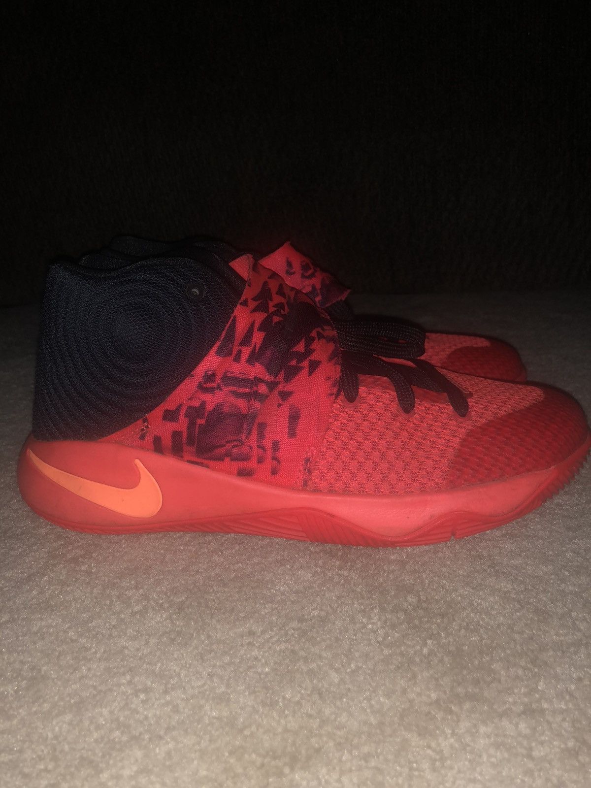 Nike Kyrie 2 Inferno Grailed