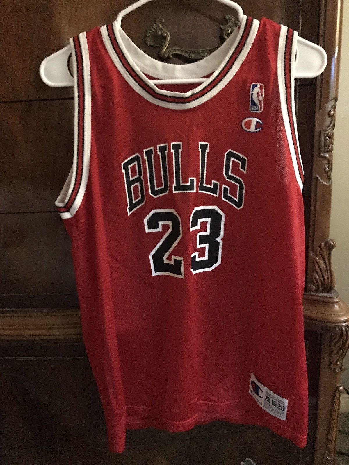 Champion × Vintage Youth XL 18-20 Champion Chicago Bulls Michael Jordan jersey Size US XL / EU 56 / 4 - 1 Thumbnail