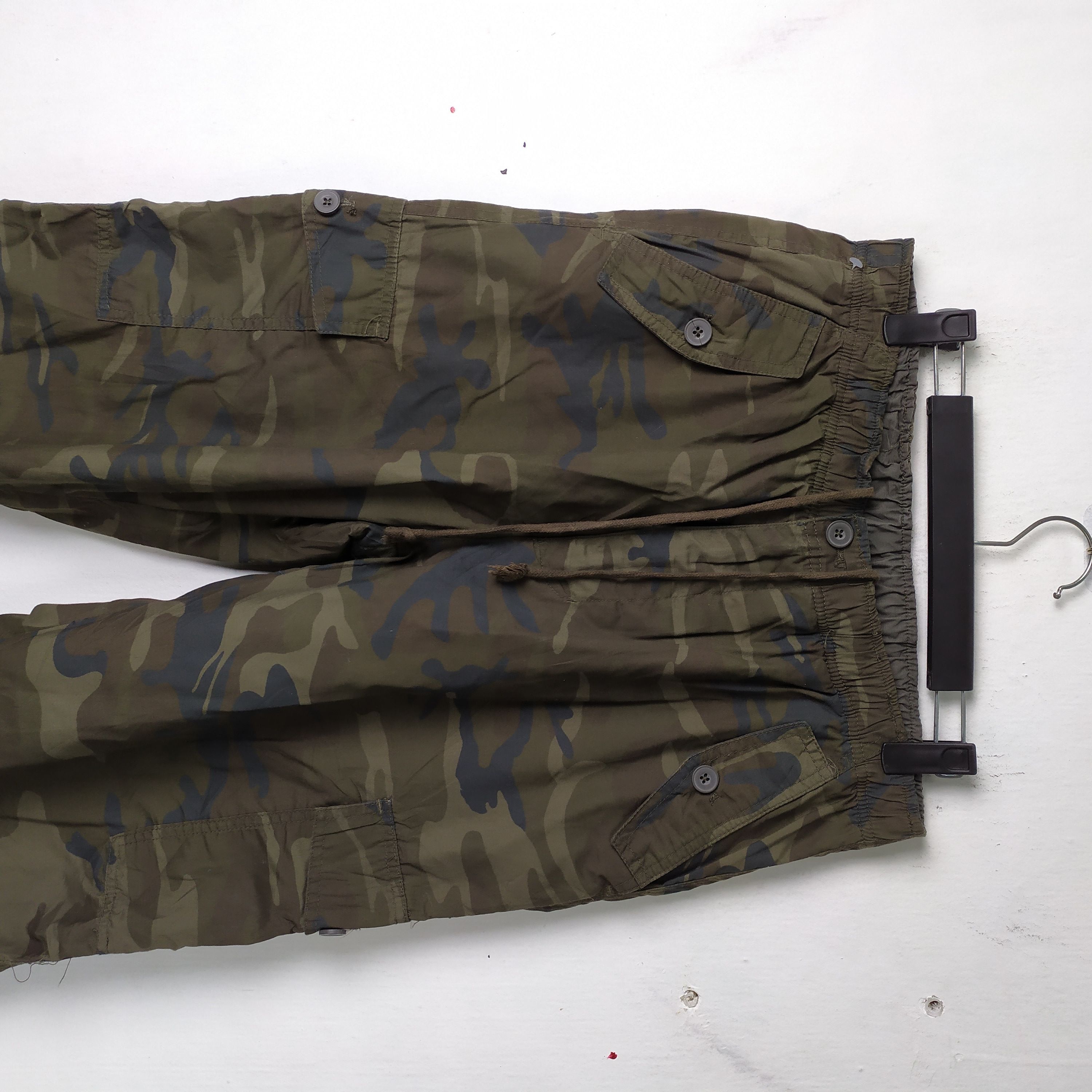 Japanese Brand Villand Spring waist camo cargo pants Size US 30 / EU 46 - 2 Thumbnail