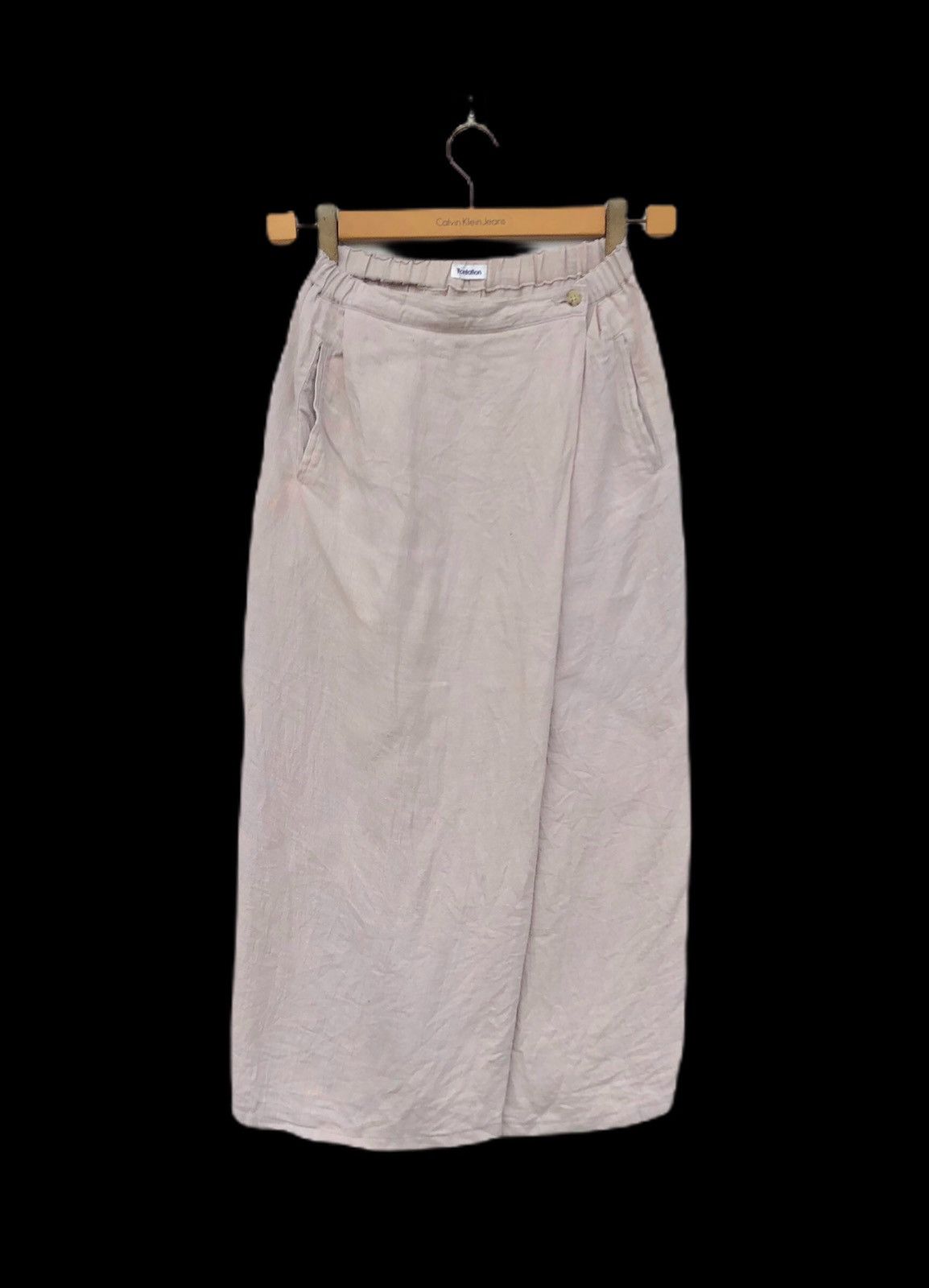 Plantation Miyake's Asymmetrical Cropped Bottom