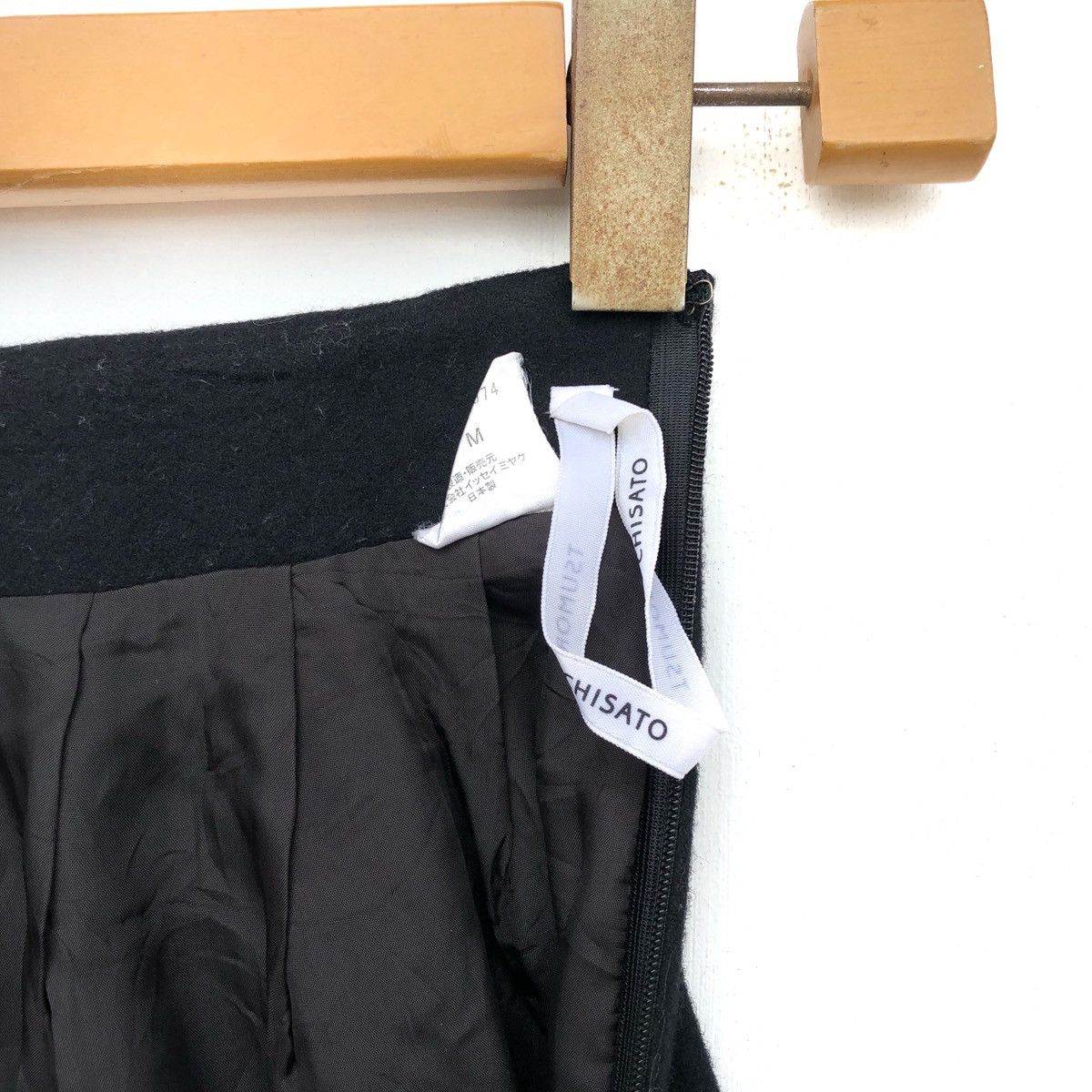 Issey Miyake × Tsumori Chisato Tsumori Chisato Miyake's Wool Cropped Bottom Side Zipper Size 26" / US 2 / IT 38 - 8 Thumbnail