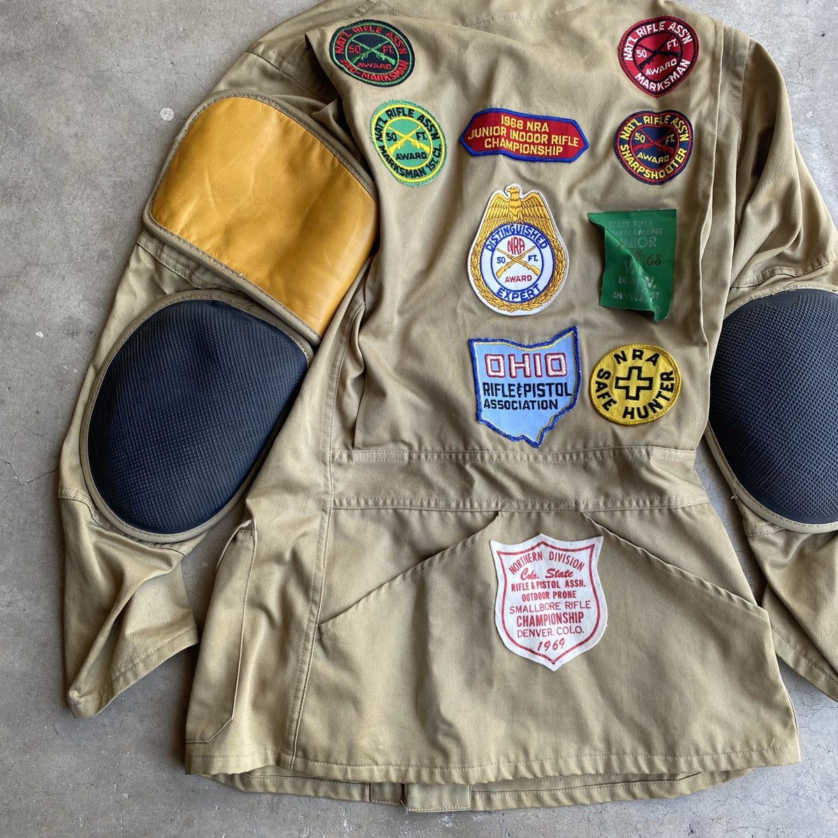 Vintage 1960s 10X hunting Jacket patches Beige Khaki Jacket M Size US M / EU 48-50 / 2 - 3 Thumbnail