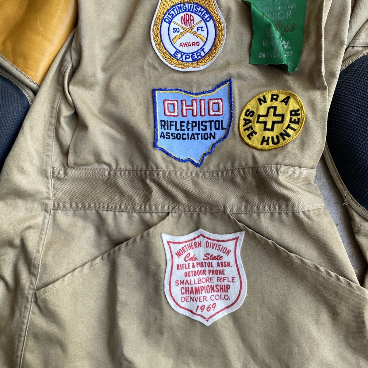 Vintage 1960s 10X hunting Jacket patches Beige Khaki Jacket M Size US M / EU 48-50 / 2 - 5 Thumbnail