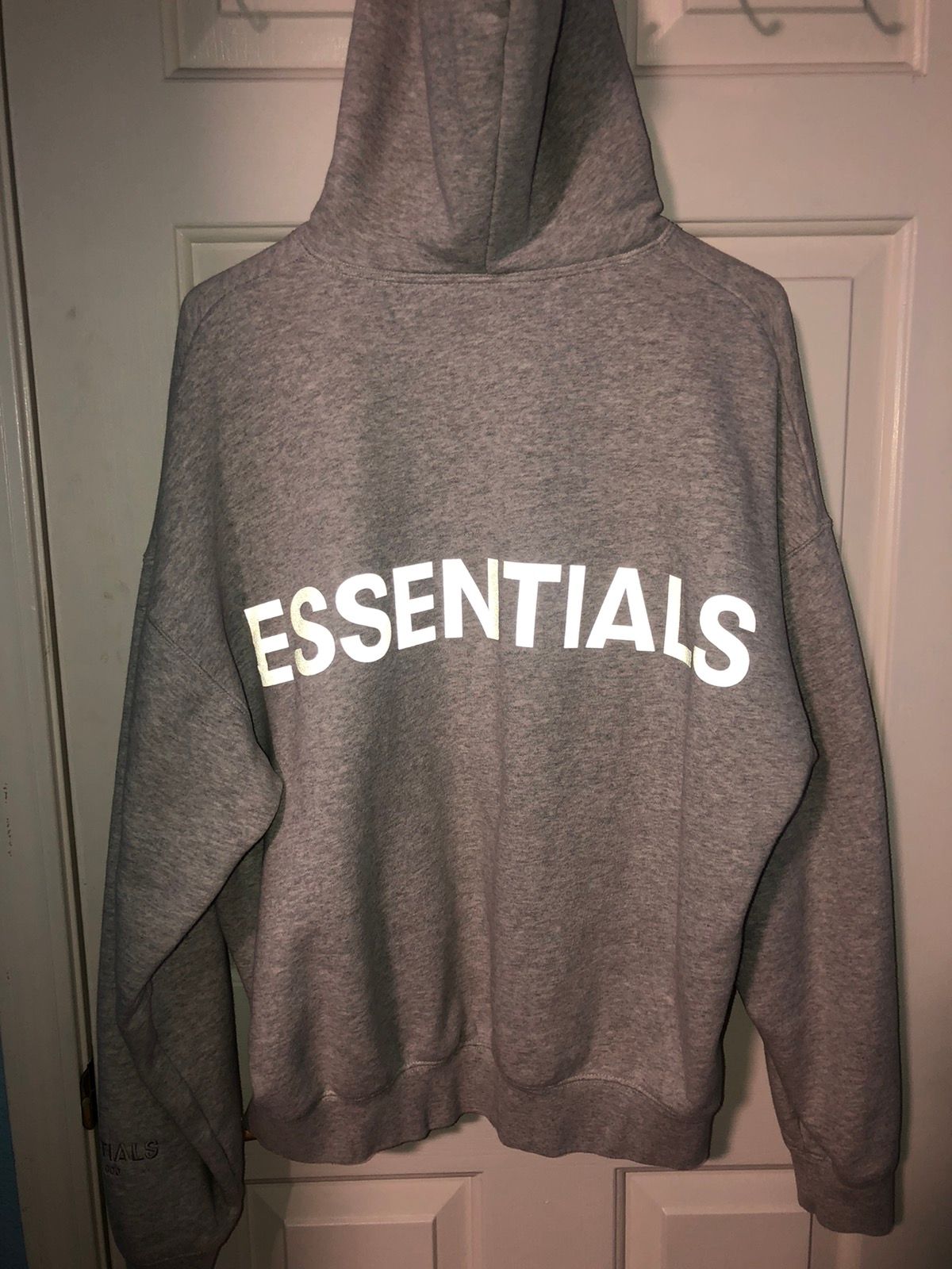 Fear of God Fear of God Essentials 3m Hoodie Size US S / EU 44-46 / 1 - 1 Preview