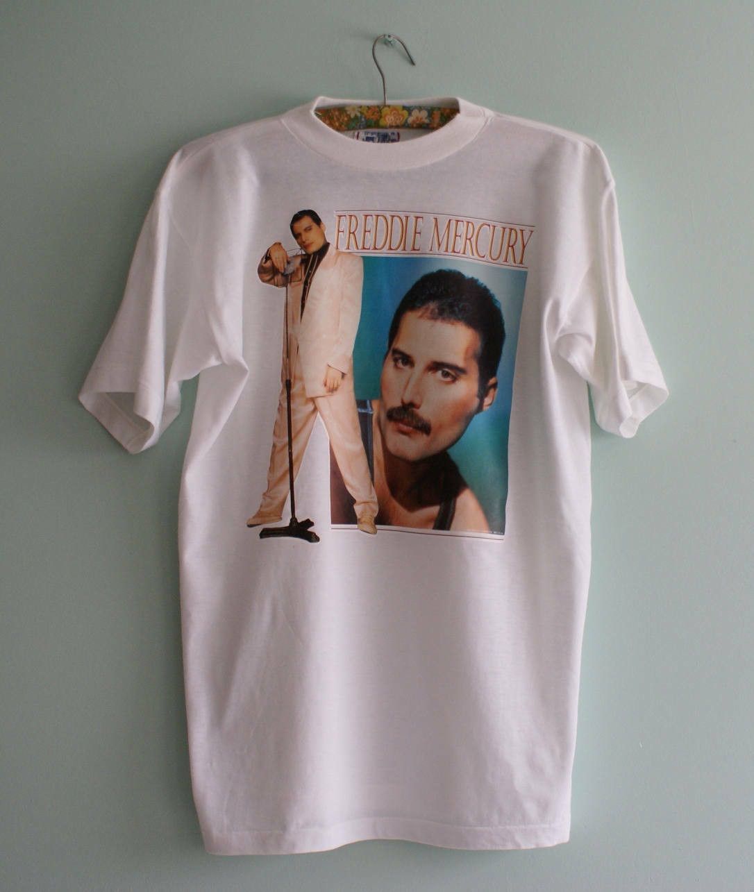 Band Tees × Vintage Official Freddie Mercury 1992 Vintage T-shirt Size US M / EU 48-50 / 2 - 1 Thumbnail