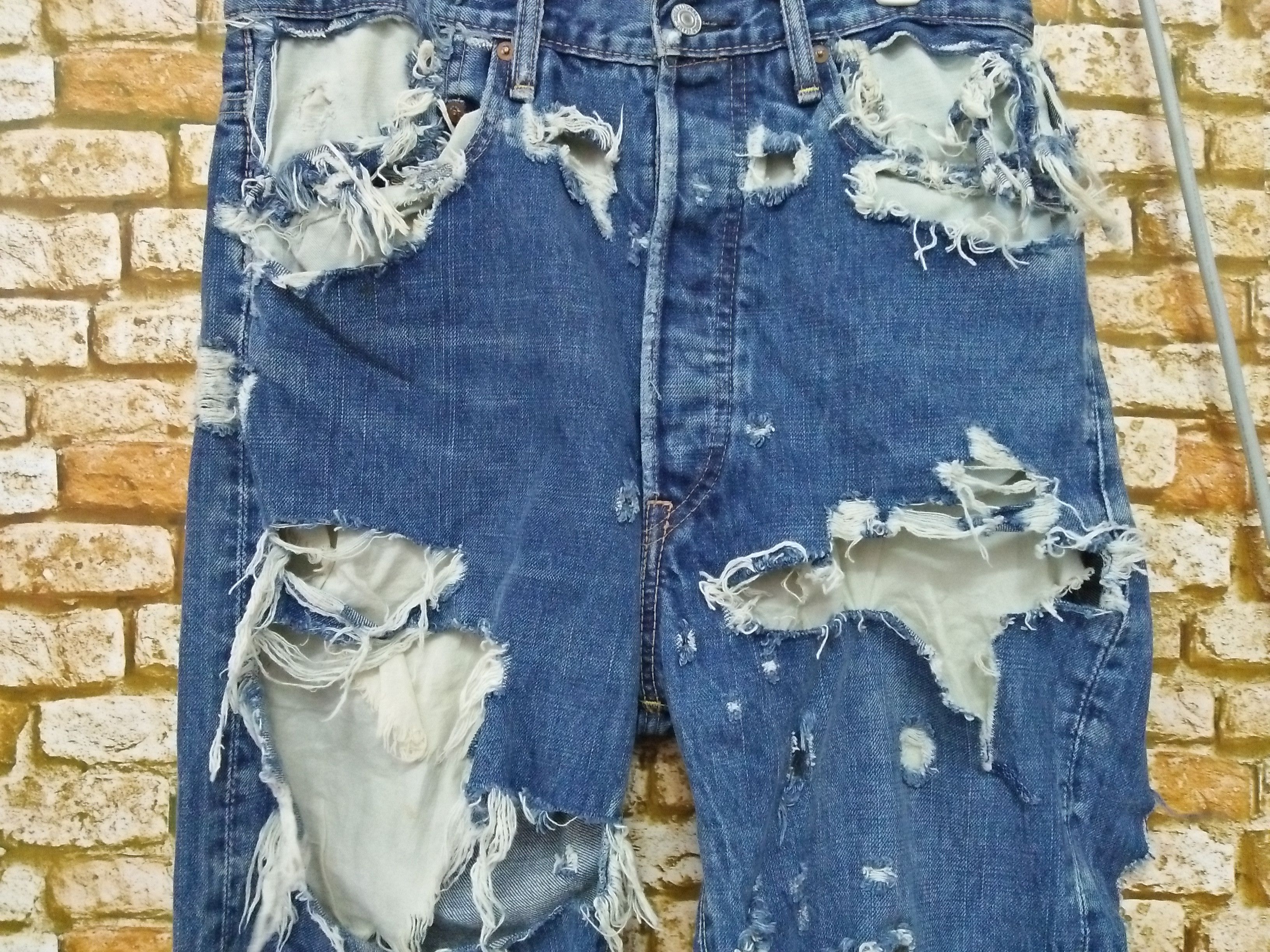 Japanese Brand RNA TRANSFORM & NEW JAPAN HEAVY DISTRESSED DESTROYED (A861) Size US 32 / EU 48 - 2 Thumbnail