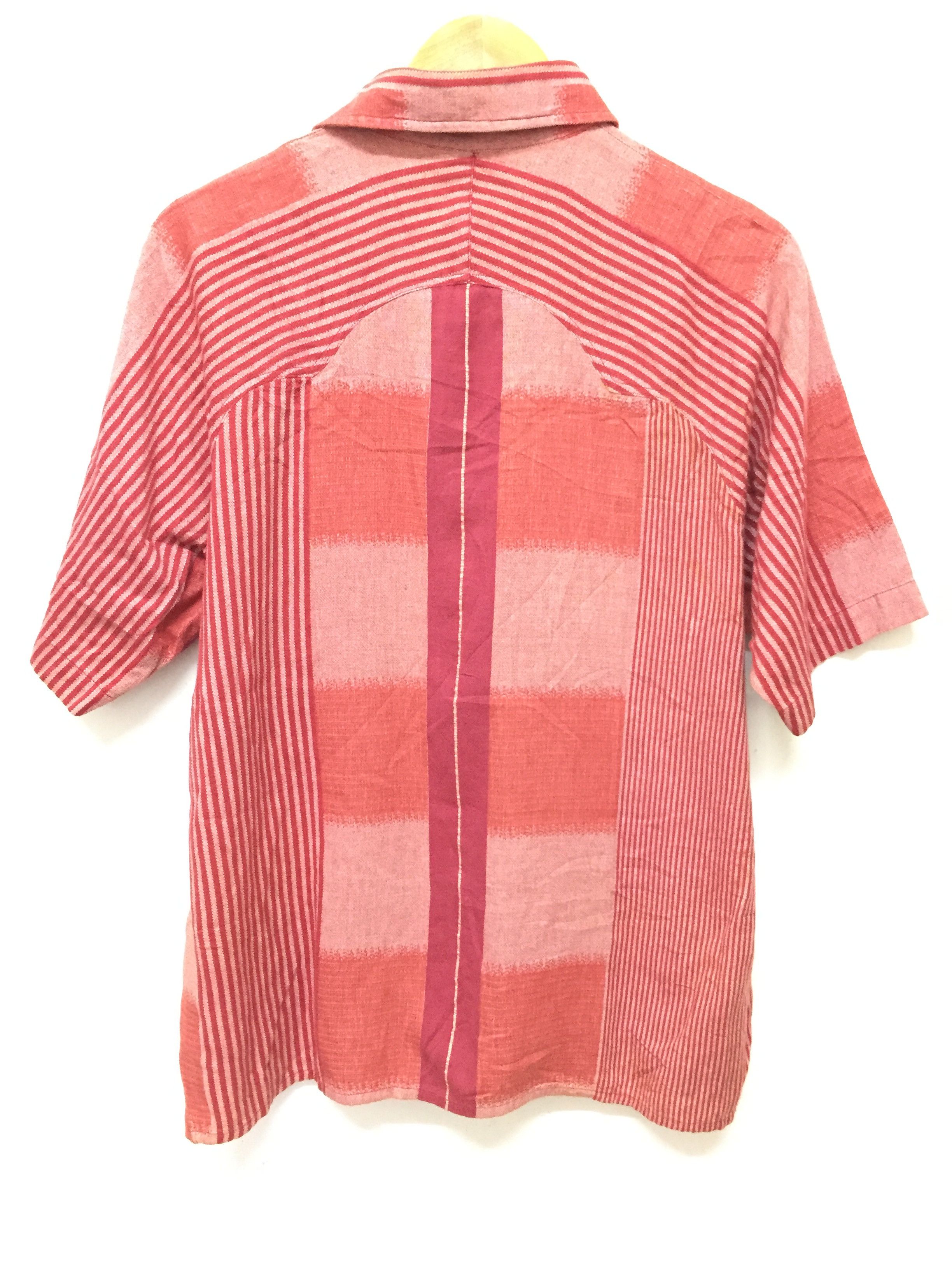 Japanese Brand × Paul Smith Red Ear × Toyo Enterprises 1990s Red Ear half Snap button check Size US M / EU 48-50 / 2 - 7 Thumbnail