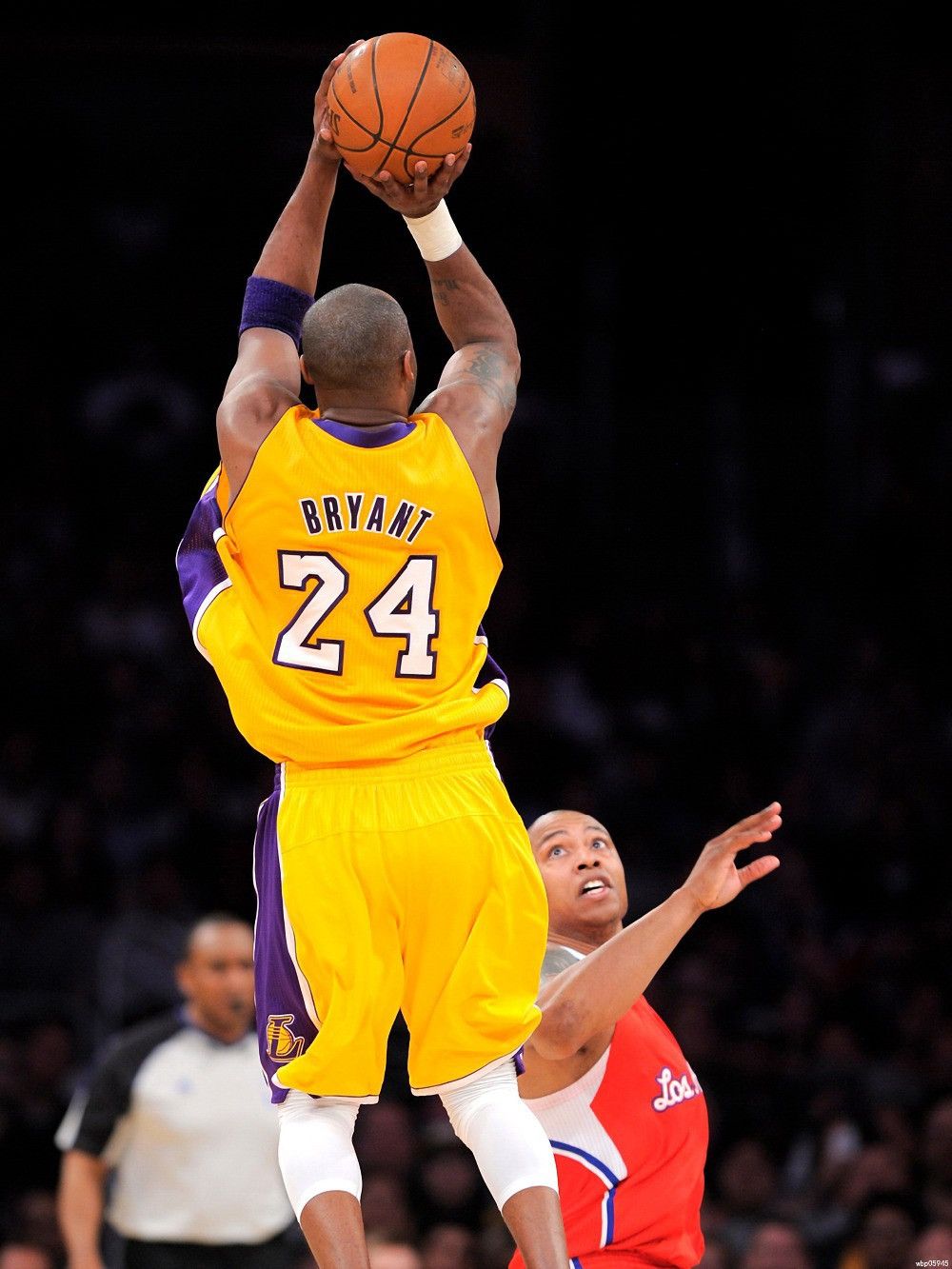 Nike “Kobe Forever” Mamba 24 Multicolour LED Light + Stand & Box Size ONE SIZE - 3 Thumbnail