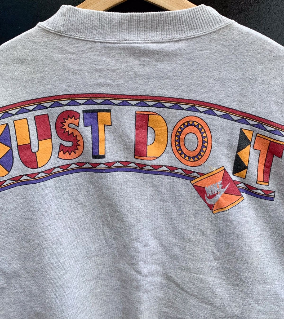 Nike × Vintage 💥90s Nike Swoosh Tribal Big Logo Sweatshirt Size US M / EU 48-50 / 2 - 6 Thumbnail