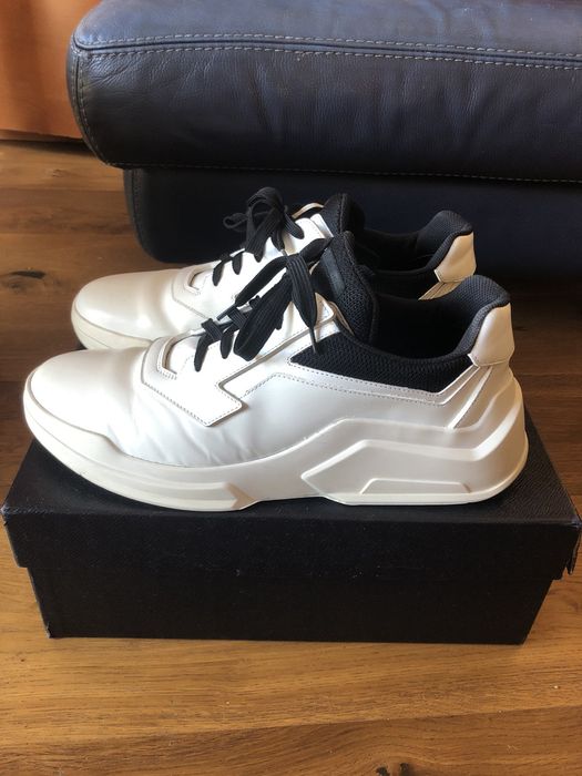 Prada hotsell spazzolato sneakers