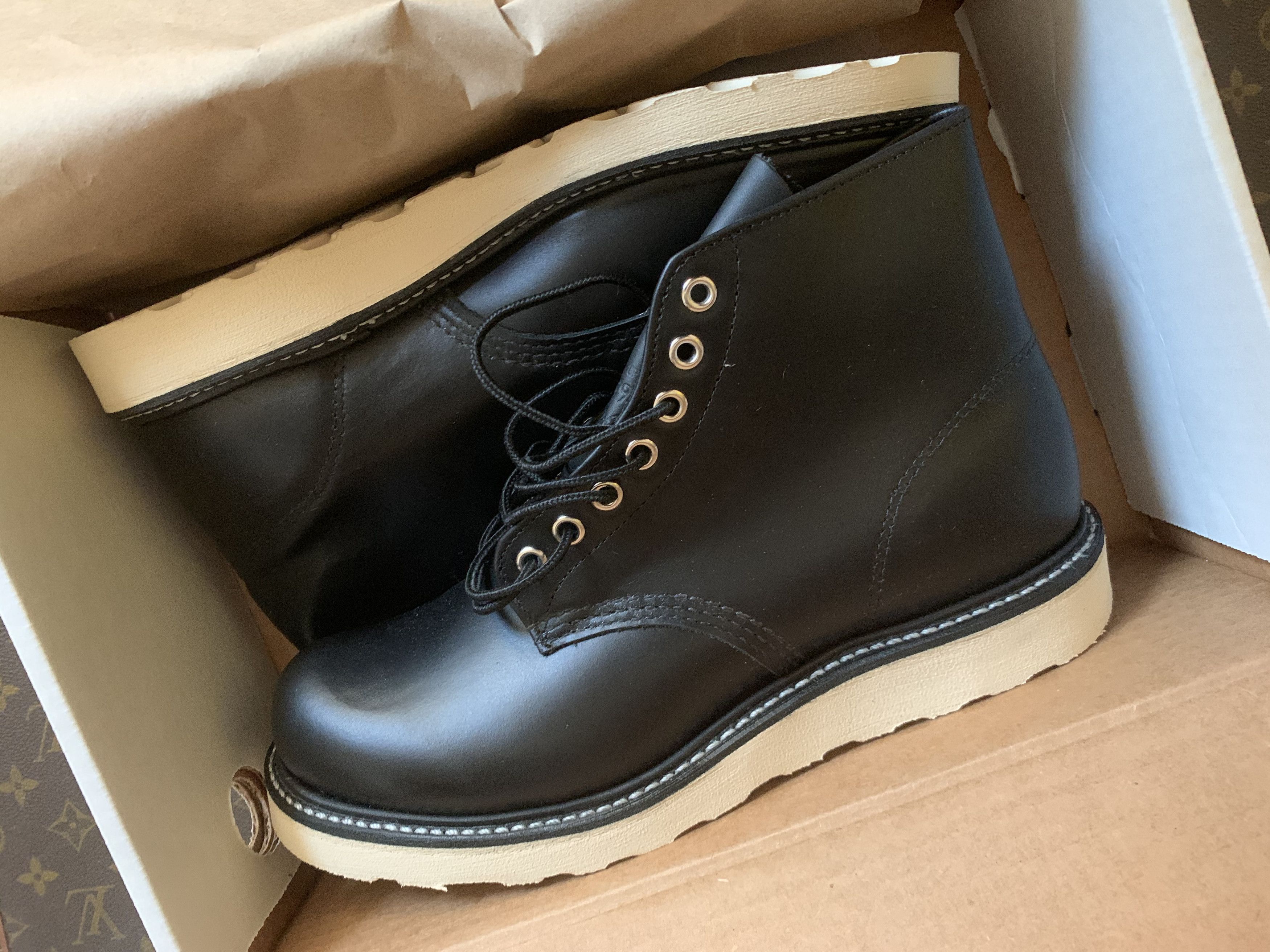 redwing fragment Round Toe Boots