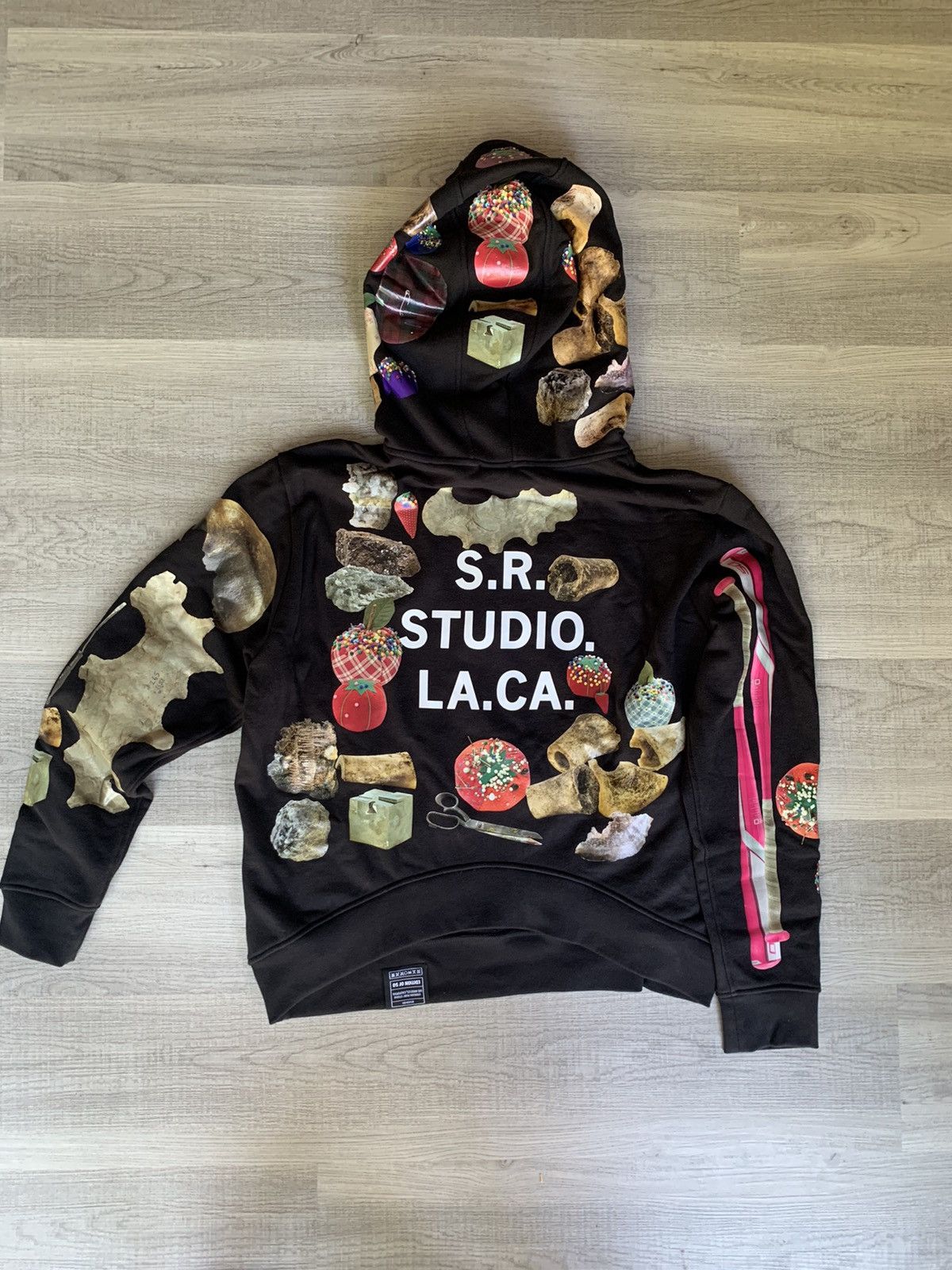 SR STUDIO ED. 50 HOODIE WITH STUDIO TOOLS