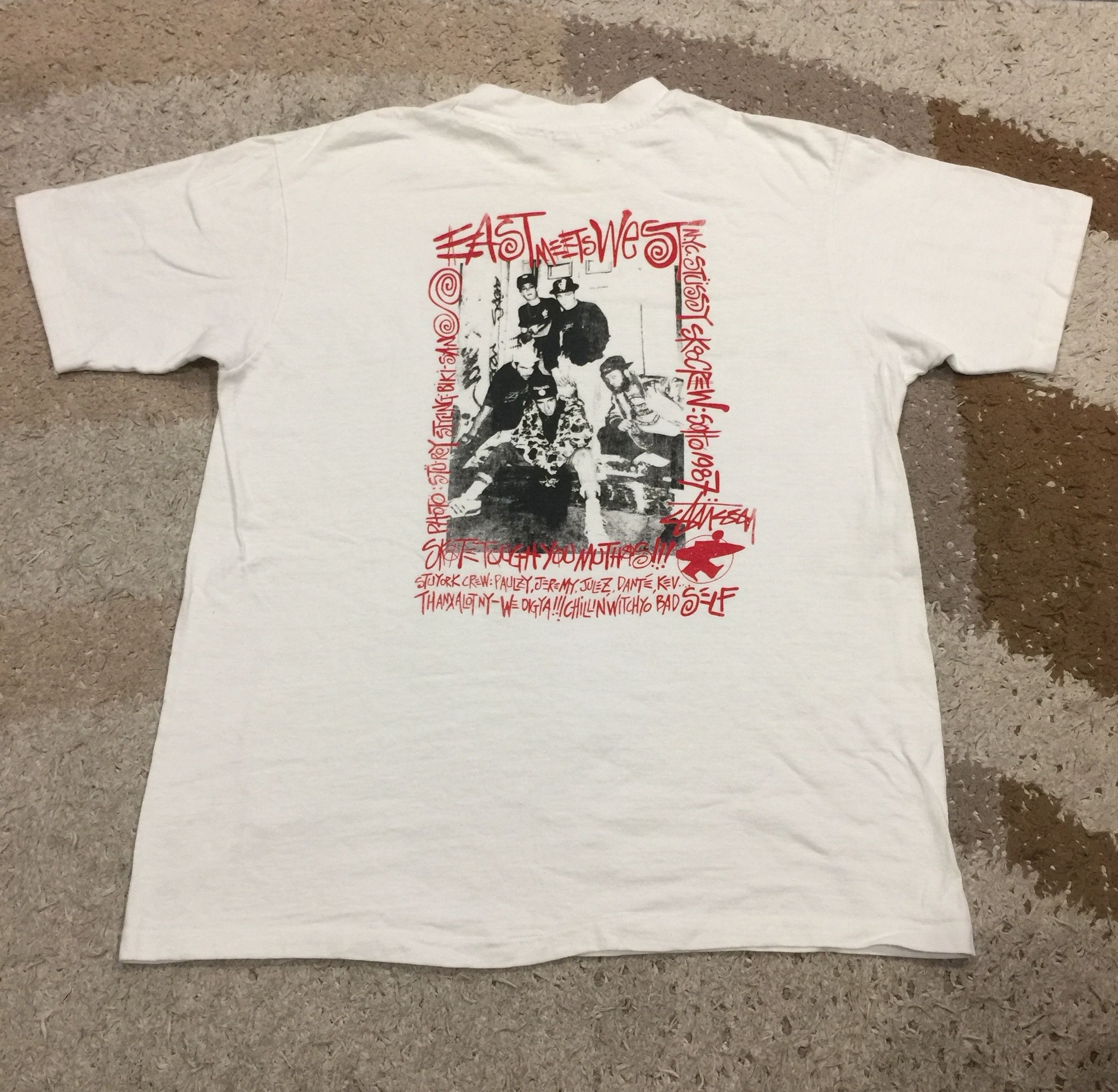 STUSSY SKATE TOUGH YOU MUTHAS × DSM TEE