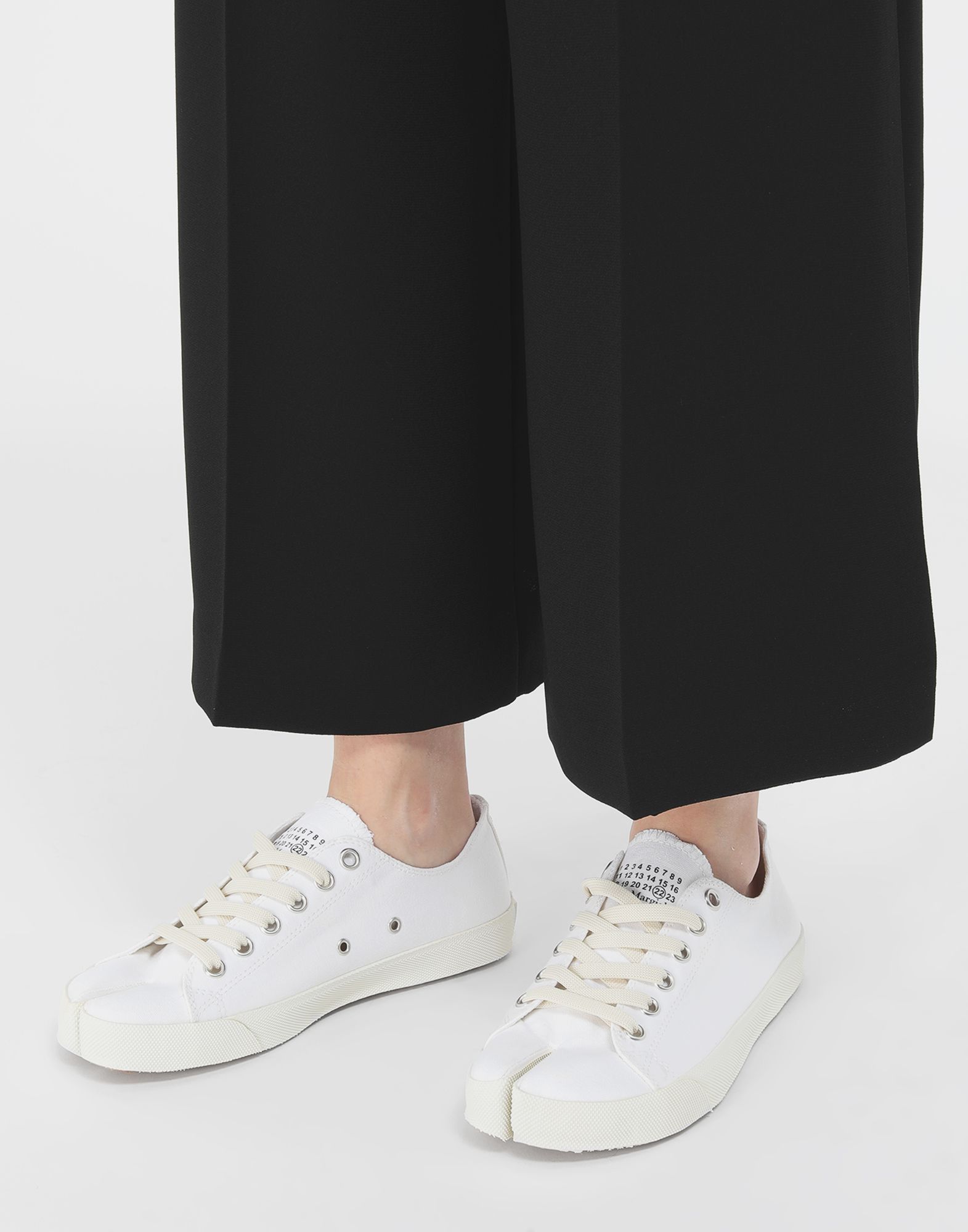 Tabi paint drop canvas sneakers size 35