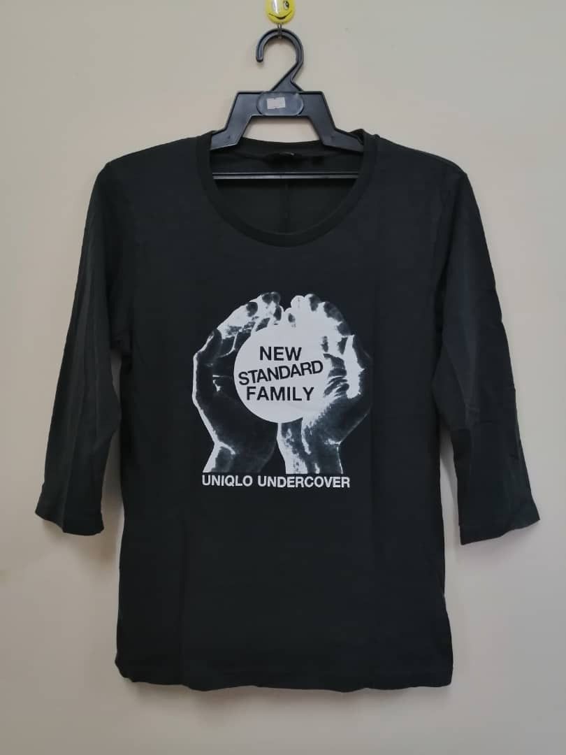 Undercover × Uniqlo Uniqlo Undercover New standard family 3q shirt Size US S / EU 44-46 / 1 - 1 Thumbnail