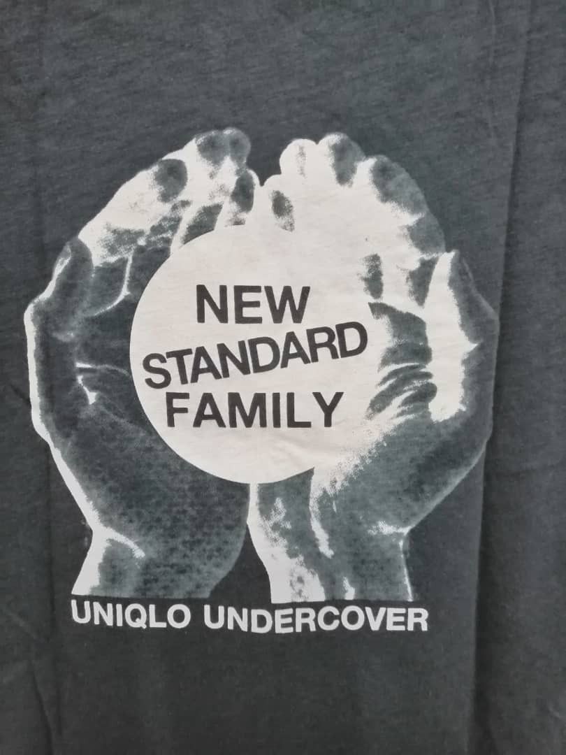 Undercover × Uniqlo Uniqlo Undercover New standard family 3q shirt Size US S / EU 44-46 / 1 - 3 Thumbnail