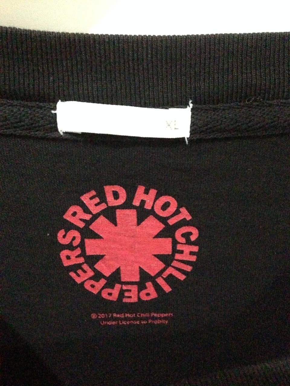 GU - RED HOT CHILI PEPPERS 　Tシャツ　GU ☆RED HOT CHILI PEPPERS x GU☆Tシャツ☆サイズS☆赤☆ - メルカリ
