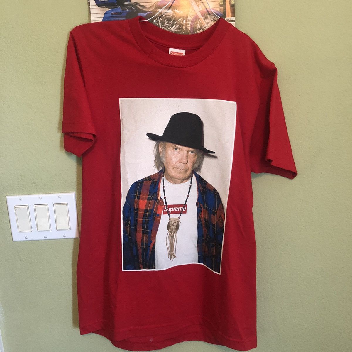 Supreme neil young tee online
