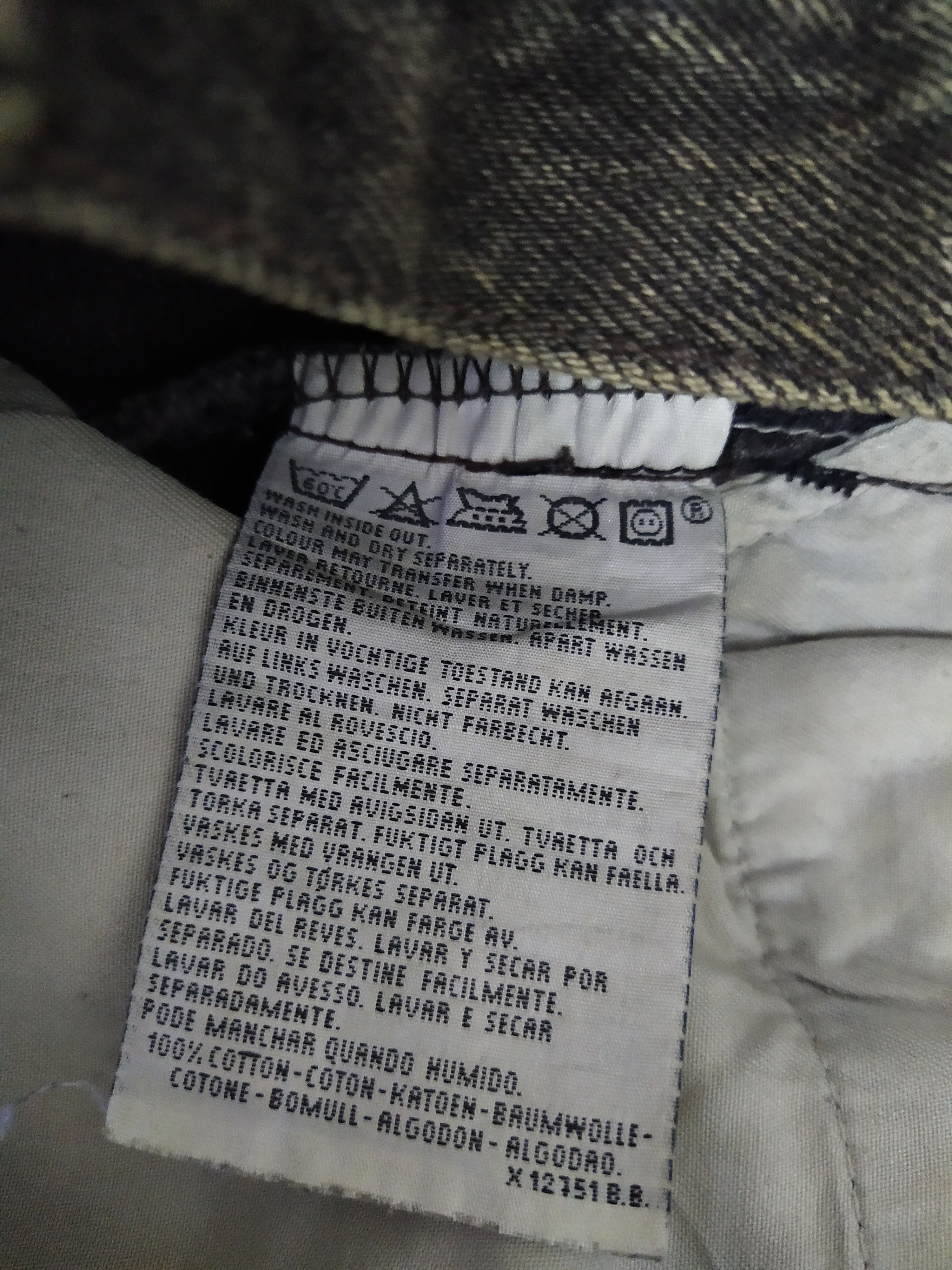 Levi's × Seditionaries 90s LEVIS PUNK POEM BONDAGE 501 (B457) Size US 29 - 11 Thumbnail
