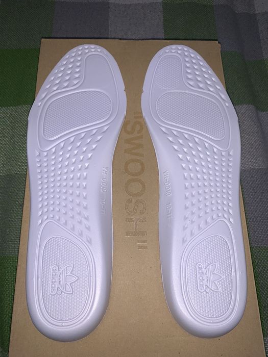 Fake on sale yeezy insole