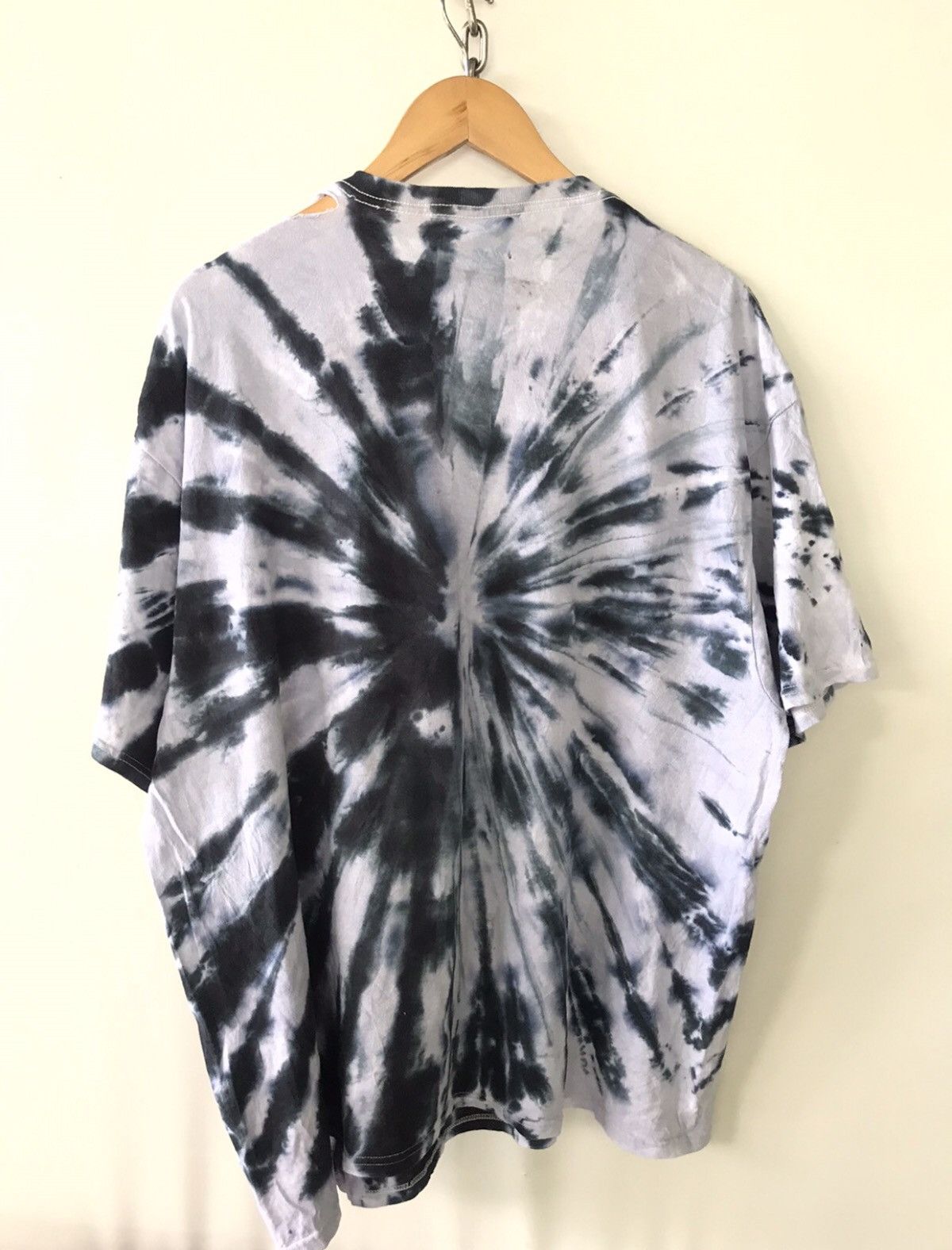 Band Tees × KISS ❗️2016 Kiss “Destroyer 76” Acid Wash Distressed Band Tee❗️ Size US XL / EU 56 / 4 - 2 Thumbnail