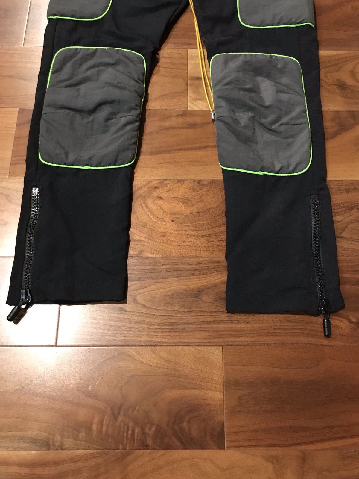 Rhude Rhude Black Neon Trim Nylon Moto Pants Size US 28 / EU 44 - 6 Thumbnail
