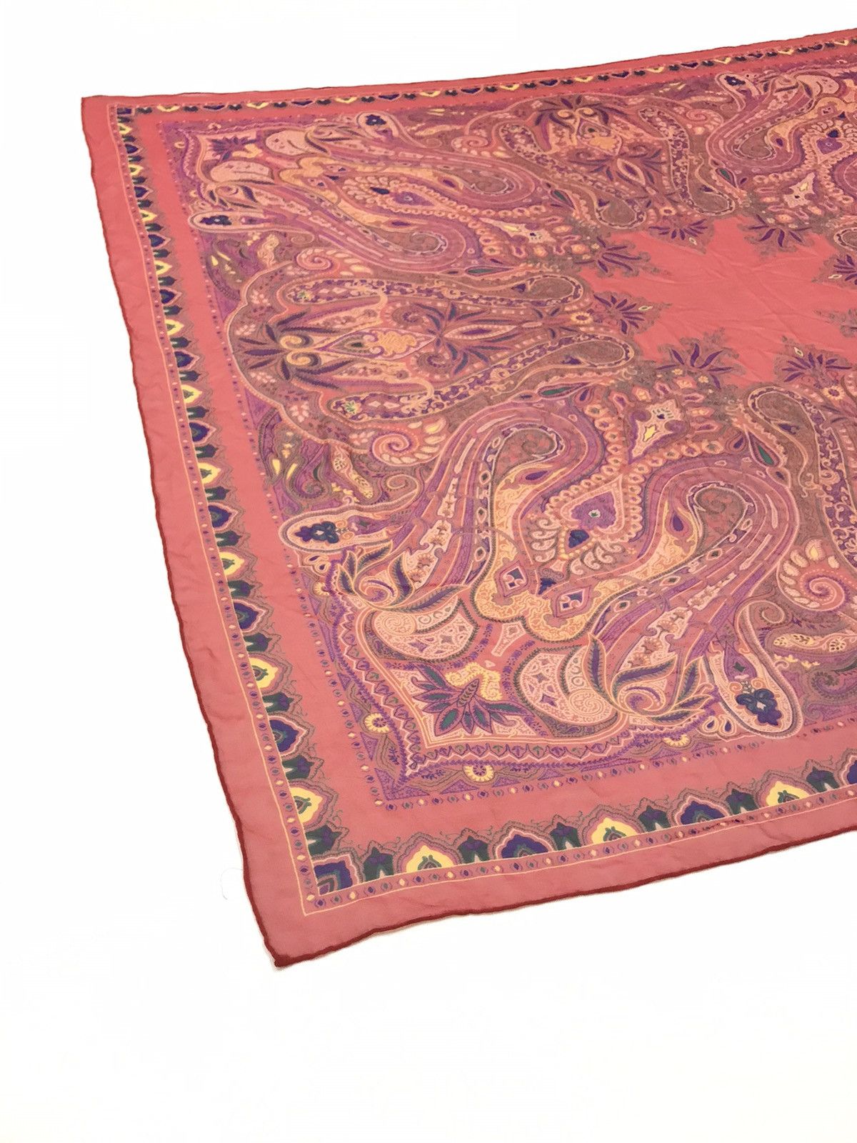Foulard En Soie Aquascutum – Multicouleur – Écharpe Occasion Femme élégante