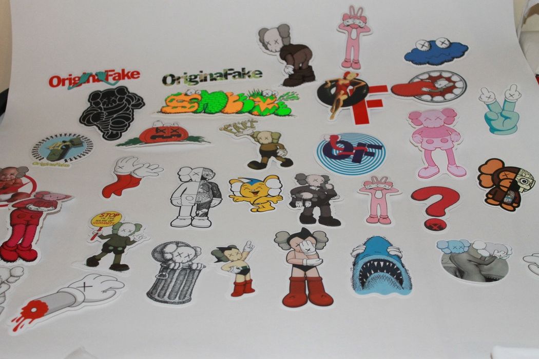 Kaws - Kaws - Sticker