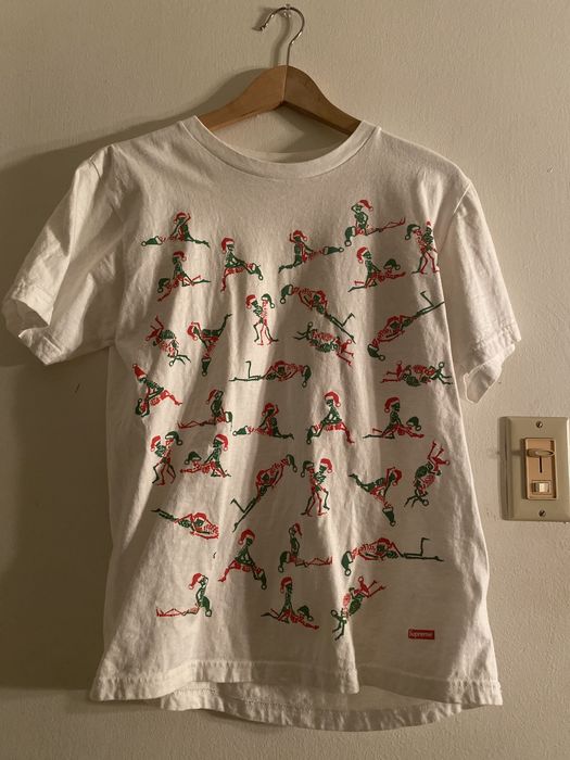 Supreme 2017 christmas sales tee