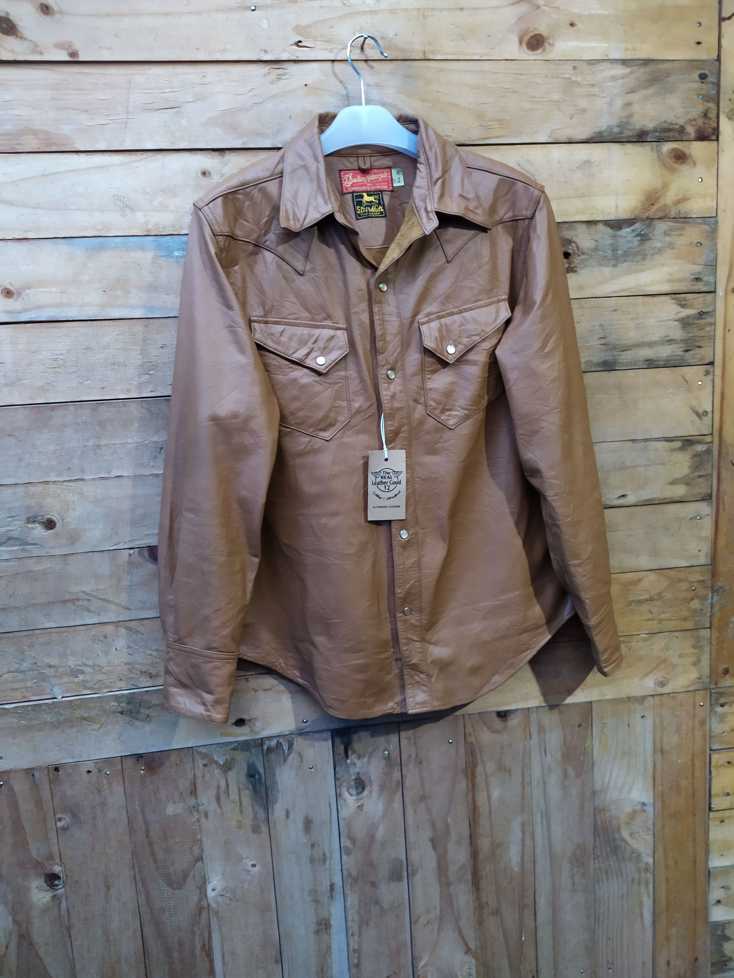 Indian Motorcycle × Japanese Brand × Sugar Cane INDIAN MOTORCYCLE X SUGAR CANE BROWNTAN LEATHER SHIRT JACKET Size US M / EU 48-50 / 2 - 4 Thumbnail