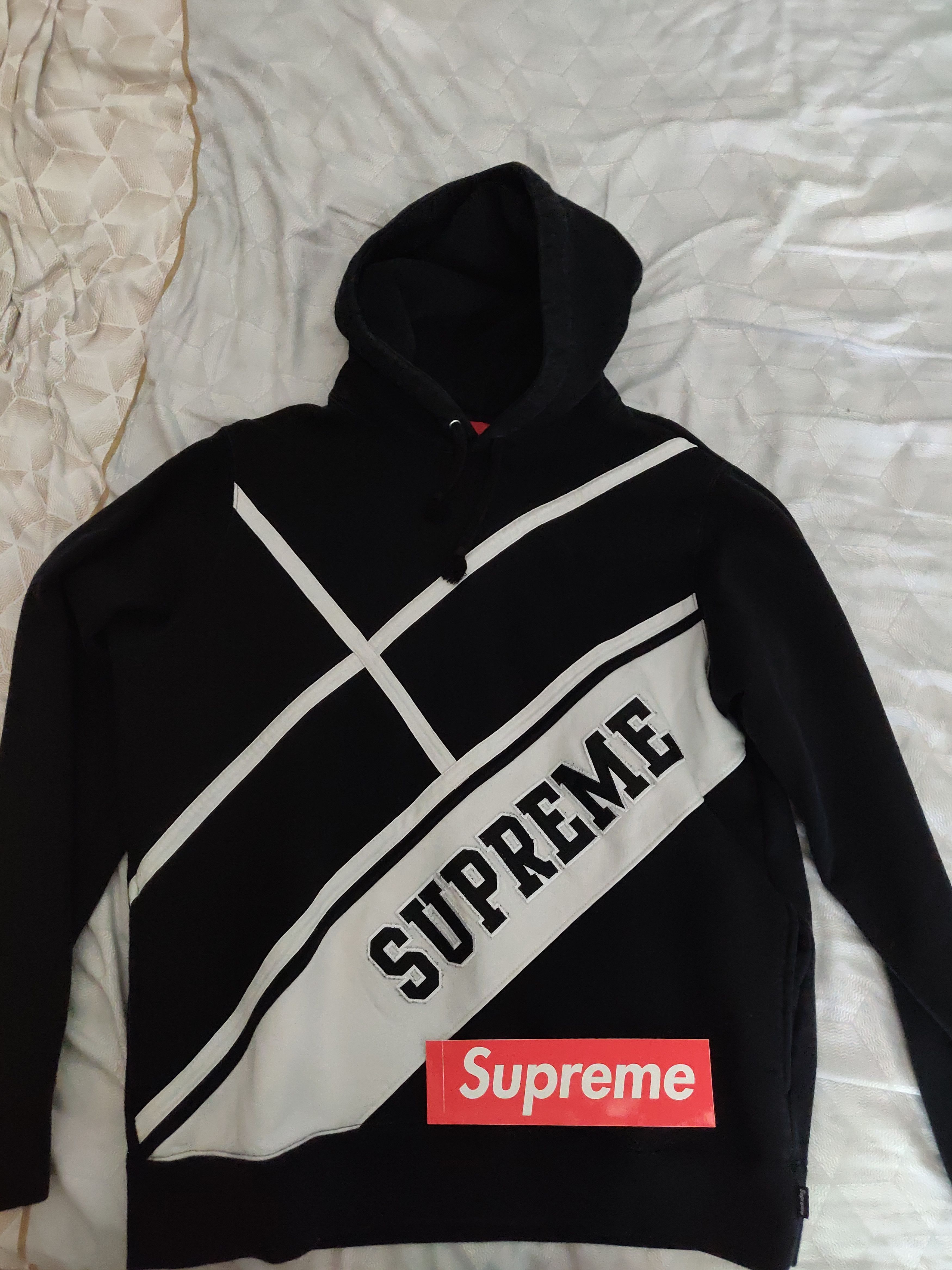 Supreme 2025 diagonal hoodie