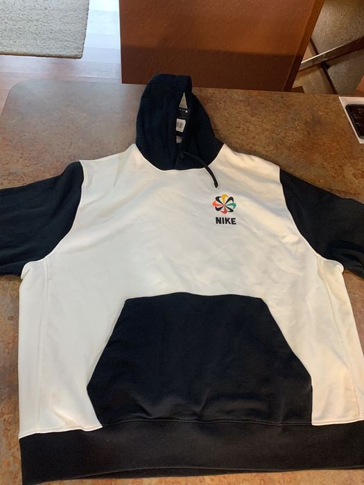 Nike multicolor swoosh online hoodie