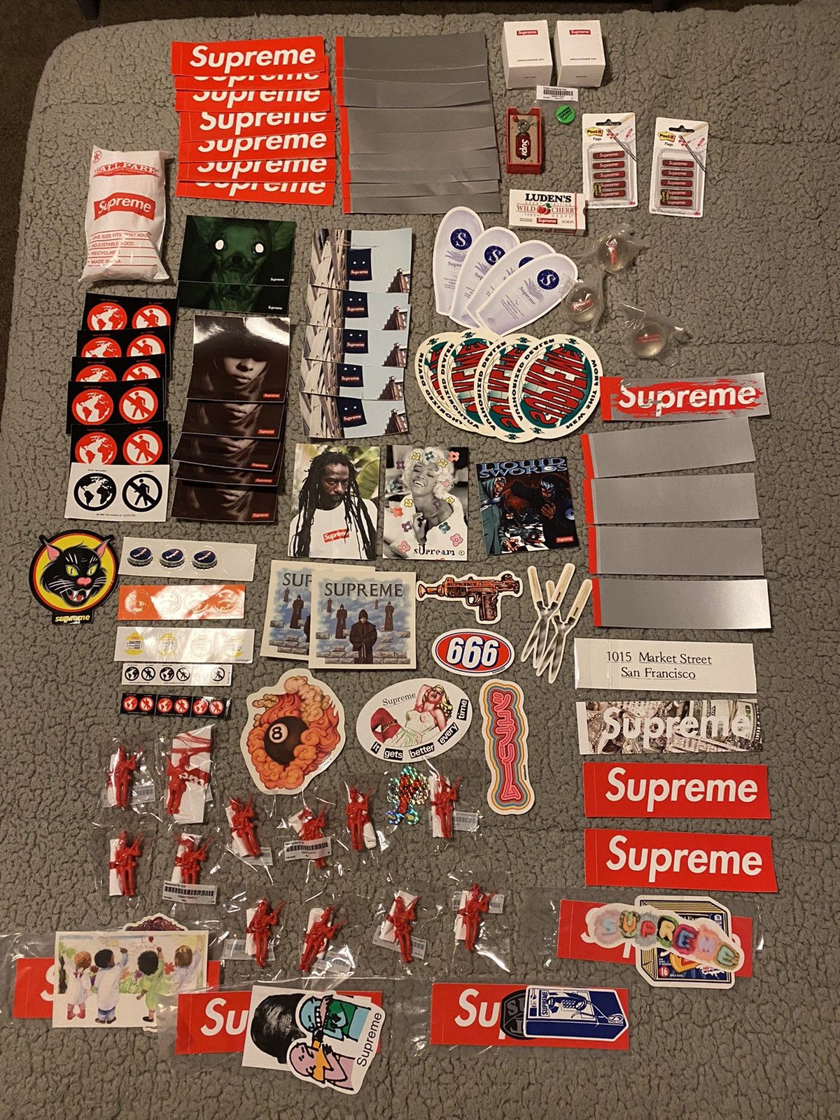 Supreme deals Accessories Bundle Of 6