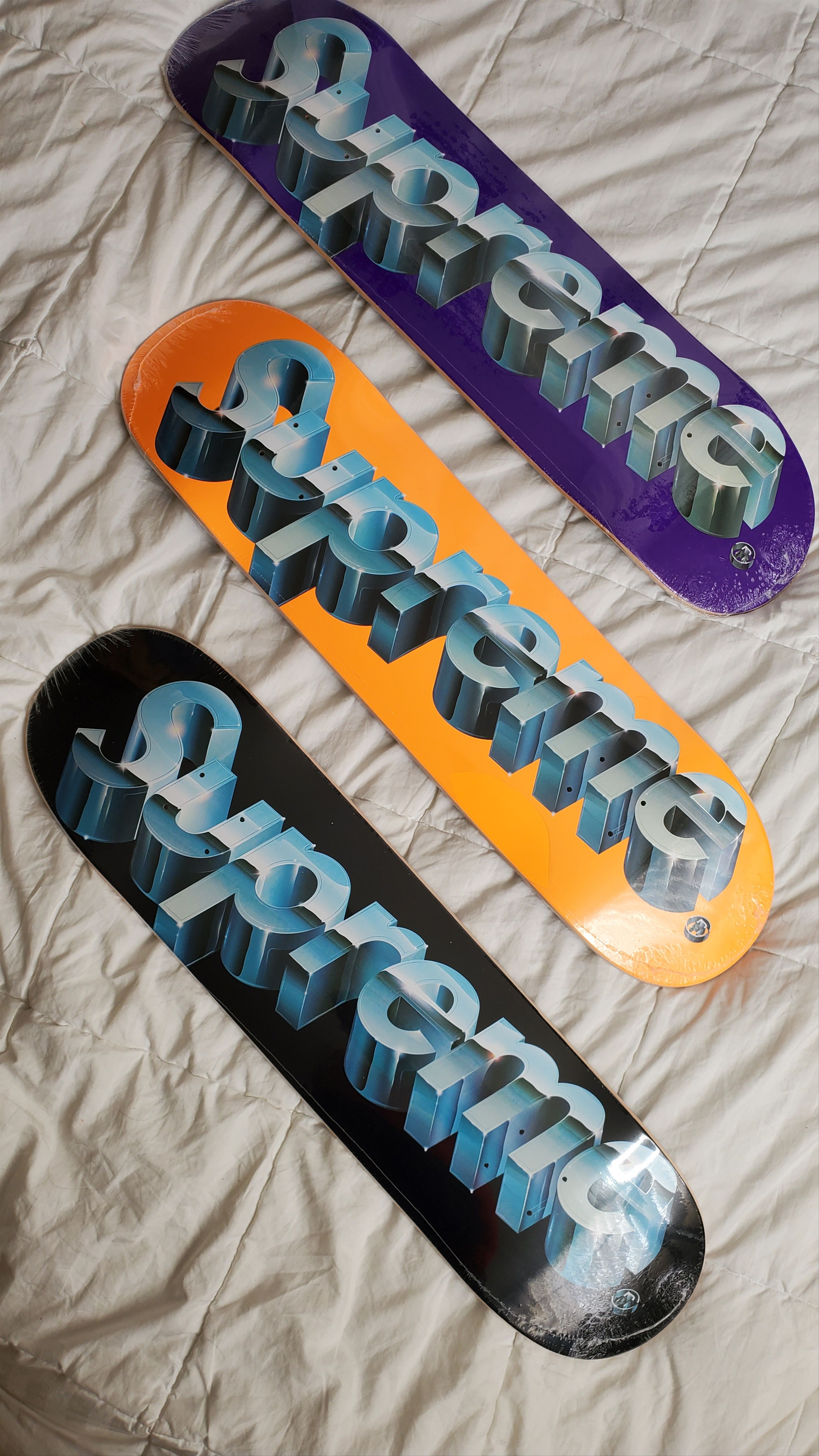 Supreme Supreme Chrome Logo Skateboard Black/Orange/Purple Set 