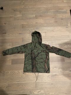 Supreme Field Pullover | Grailed