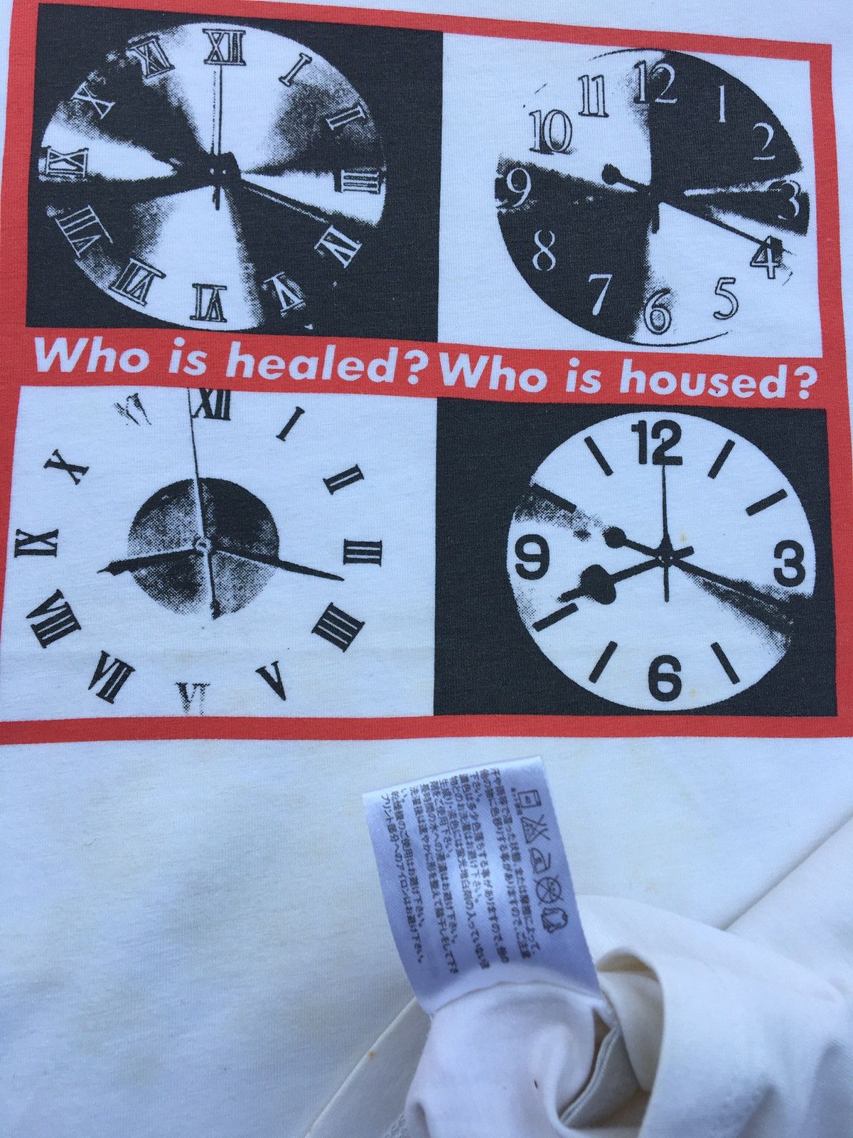 Barbara Kruger Barbara Kruger ‘Who is healed? Who is housed’ White Print T Size US S / EU 44-46 / 1 - 11 Thumbnail