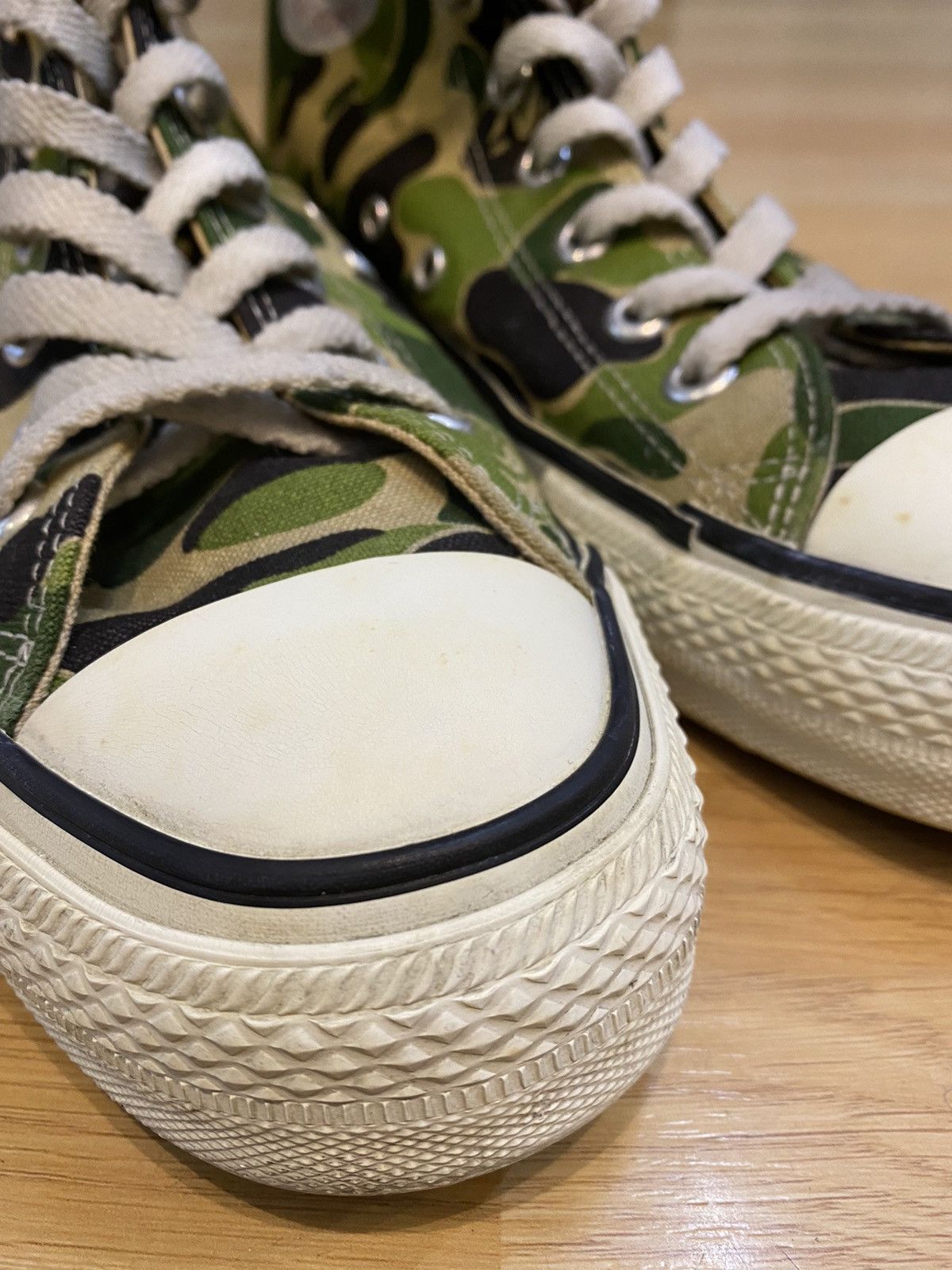 Camo green converse clearance