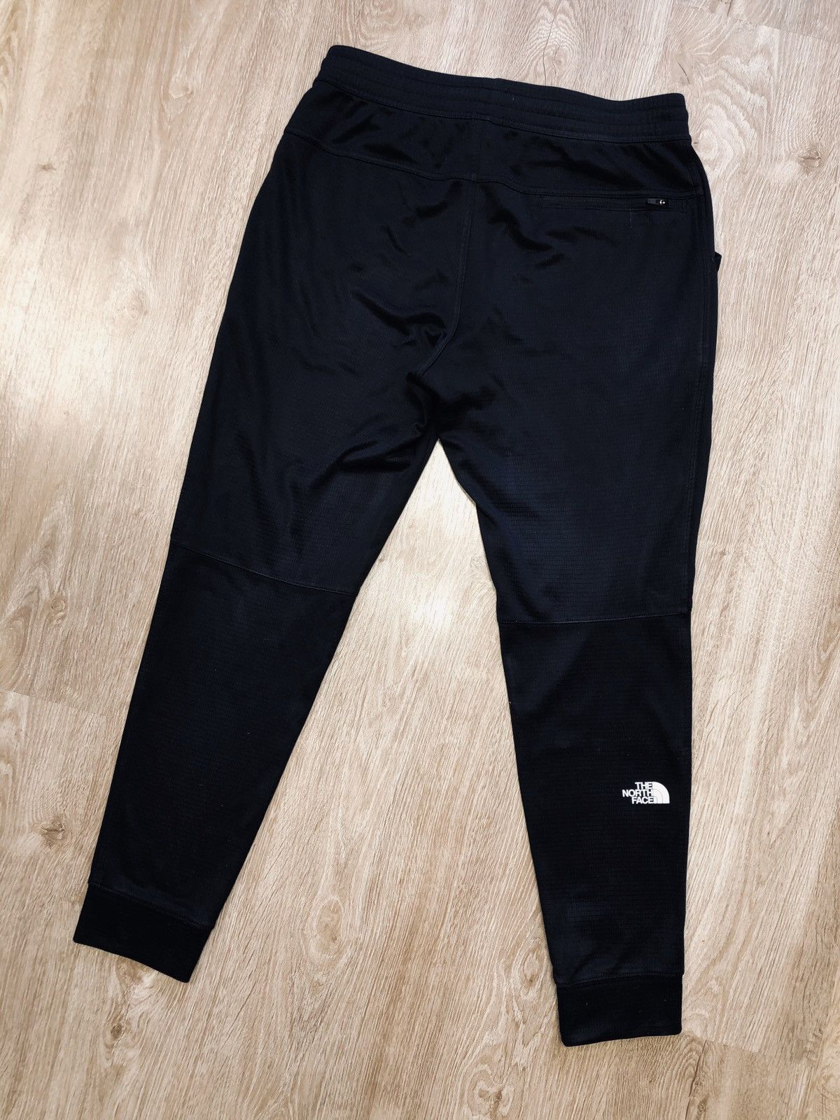 The North Face THE NORTH FACE FREE SHIPPING size S Sport Pants Casual Black Size US 30 / EU 46 - 3 Thumbnail