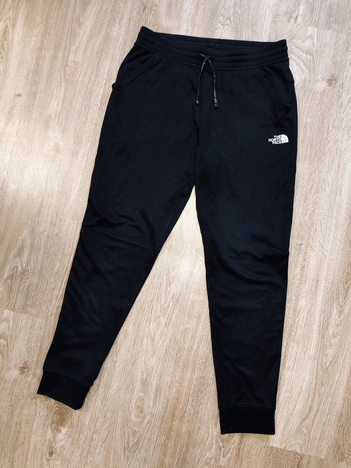 The North Face THE NORTH FACE FREE SHIPPING size S Sport Pants Casual Black Size US 30 / EU 46 - 2 Thumbnail