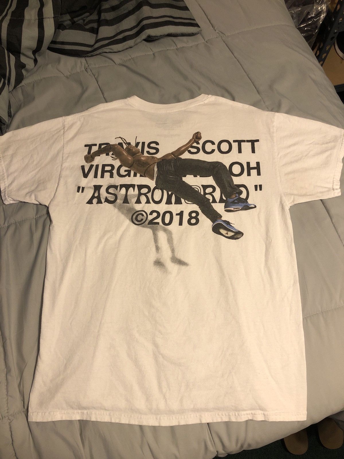 travis scott x virgil abloh by a thread tee