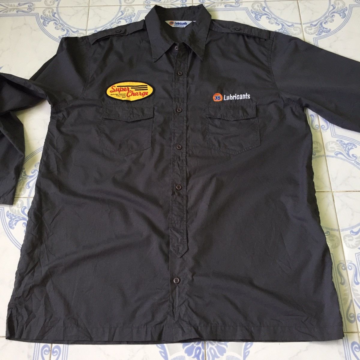 Japanese Brand 76 Lubricants Long Sleeve Button Up Size US XL / EU 56 / 4 - 12 Thumbnail