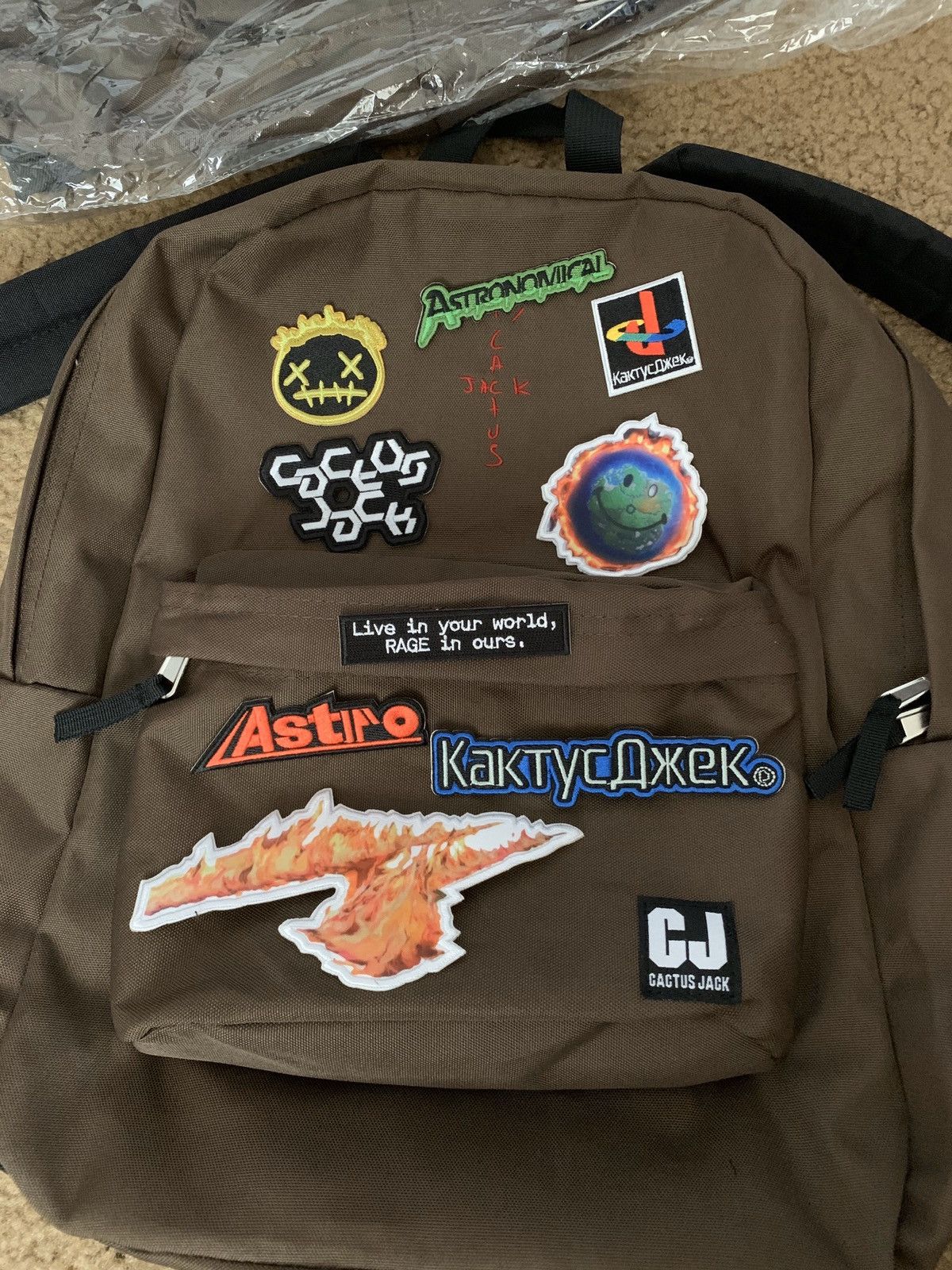 CACTUS JACK BACKPACK WITH PATCH SET OFFICIAL MERCH Astroworld Travis Scott