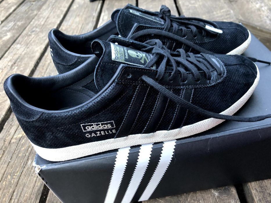 Mastermind japan x adidas clearance gazelle og