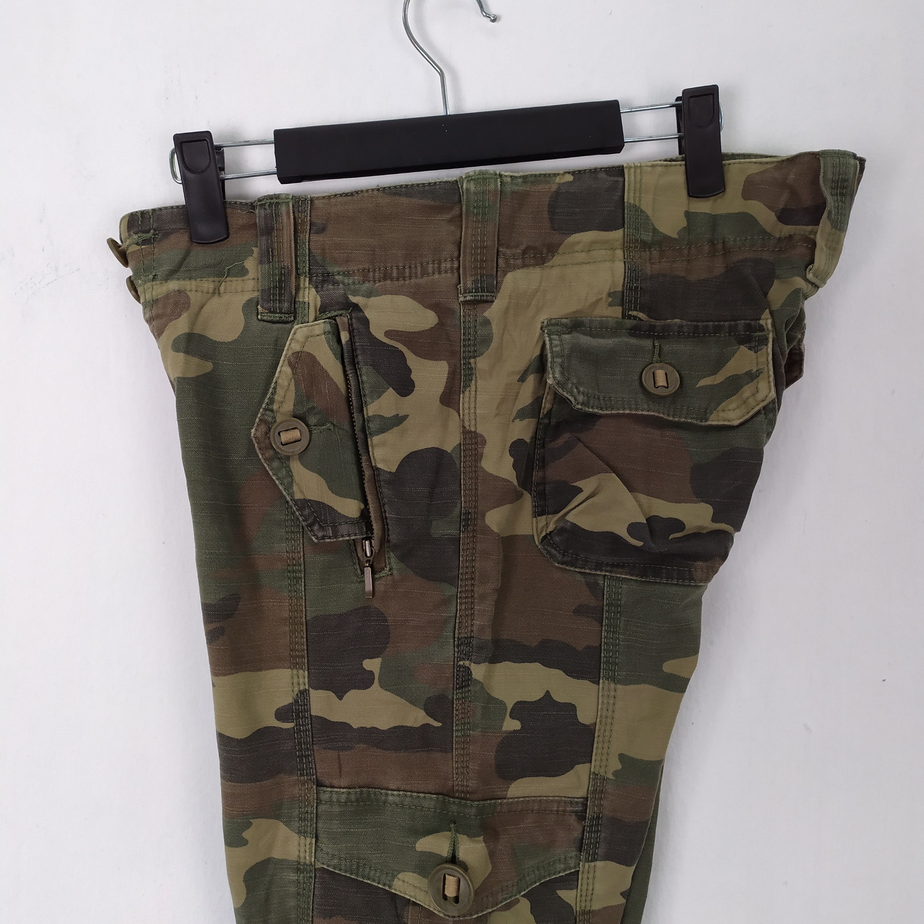 Japanese Brand Back Number Camo Cropped pants multipocket waist 30 Size US 30 / EU 46 - 11 Thumbnail
